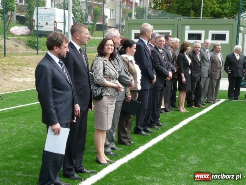 Zdjęcie w galerii na portalu naszraciborz.pl: Otwarcie Orlika w Głubczycach wiadomości z regionu