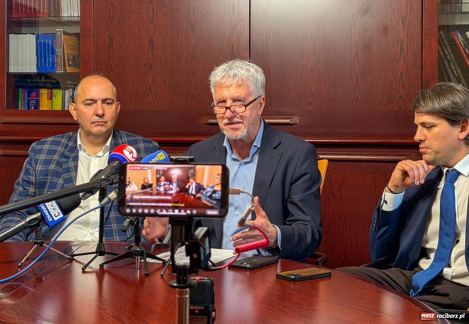 Zdjęcie w galerii na portalu naszraciborz.pl: Trzynastka do wygaszenia, Bema do Piętnastki – reforma raciborskiej oświaty z korektą wiadomości z regionu