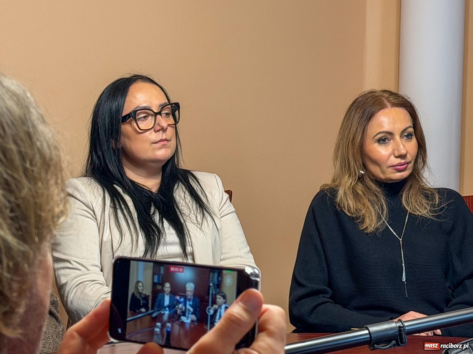 Zdjęcie w galerii na portalu naszraciborz.pl: Trzynastka do wygaszenia, Bema do Piętnastki – reforma raciborskiej oświaty z korektą wiadomości z regionu