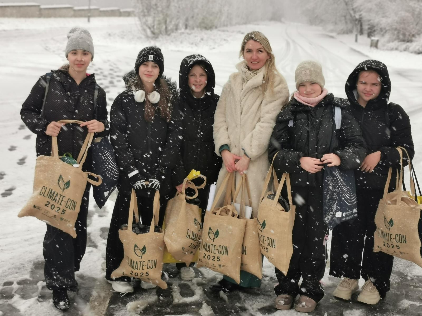 Zdjęcie w galerii na portalu naszraciborz.pl: ECO TEAM z Tworkowa na szczycie województwa śląskiego – sukces w konkursie klimatycznym i rozwój pracowni przyrodniczej wiadomości z regionu