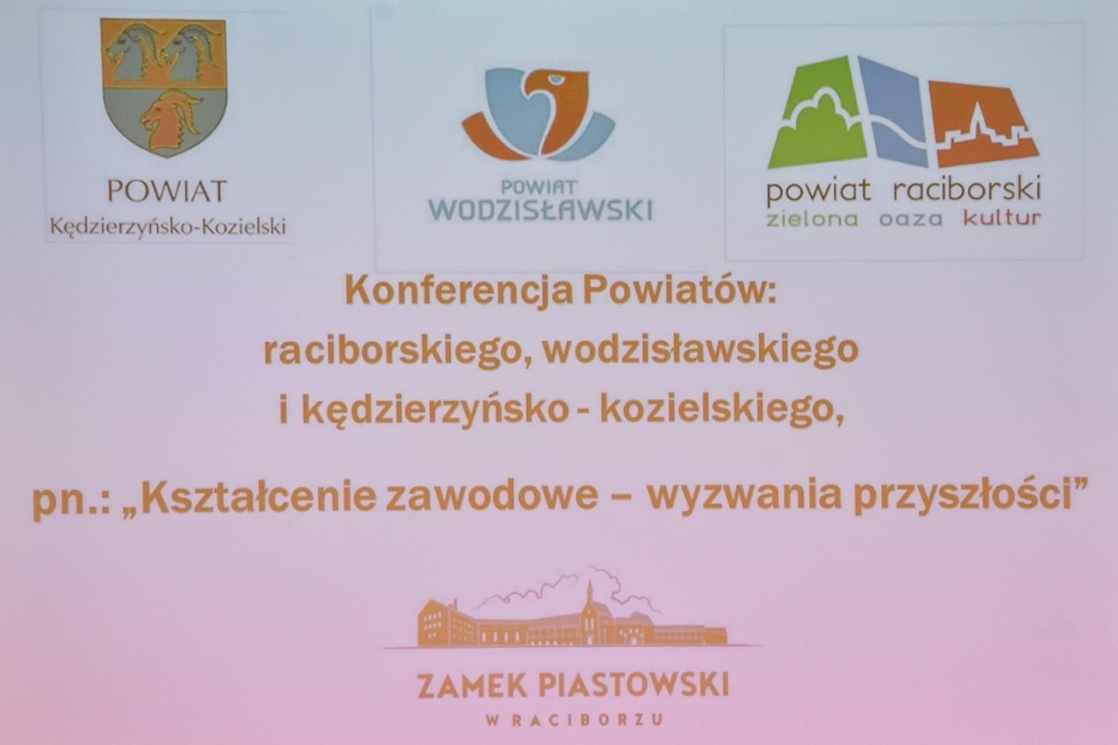 Zdjęcie w galerii na portalu naszraciborz.pl: Konferencja trzech powiatów na Zamku Piastowskim. Rozmowa o przyszłości kształcenia zawodowego wiadomości z regionu