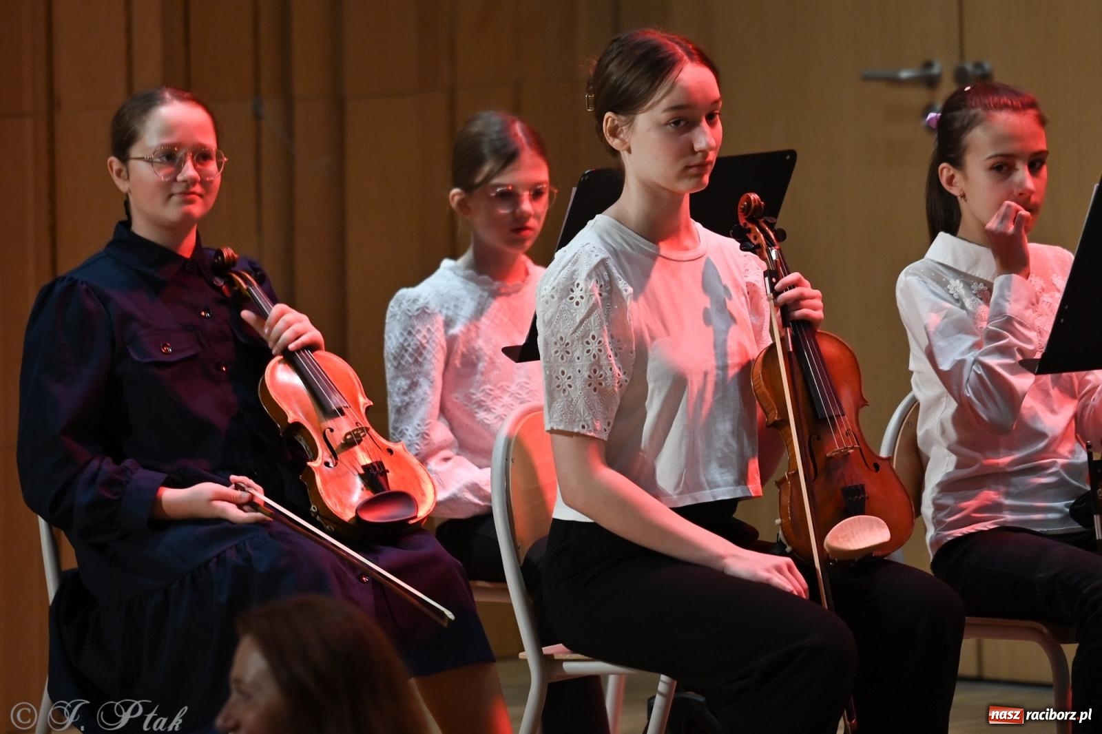 Zdjęcie w galerii na portalu naszraciborz.pl: Koncert charytatywny dla Stasia w Państwowej Szkole Muzycznej już za nami wiadomości z regionu
