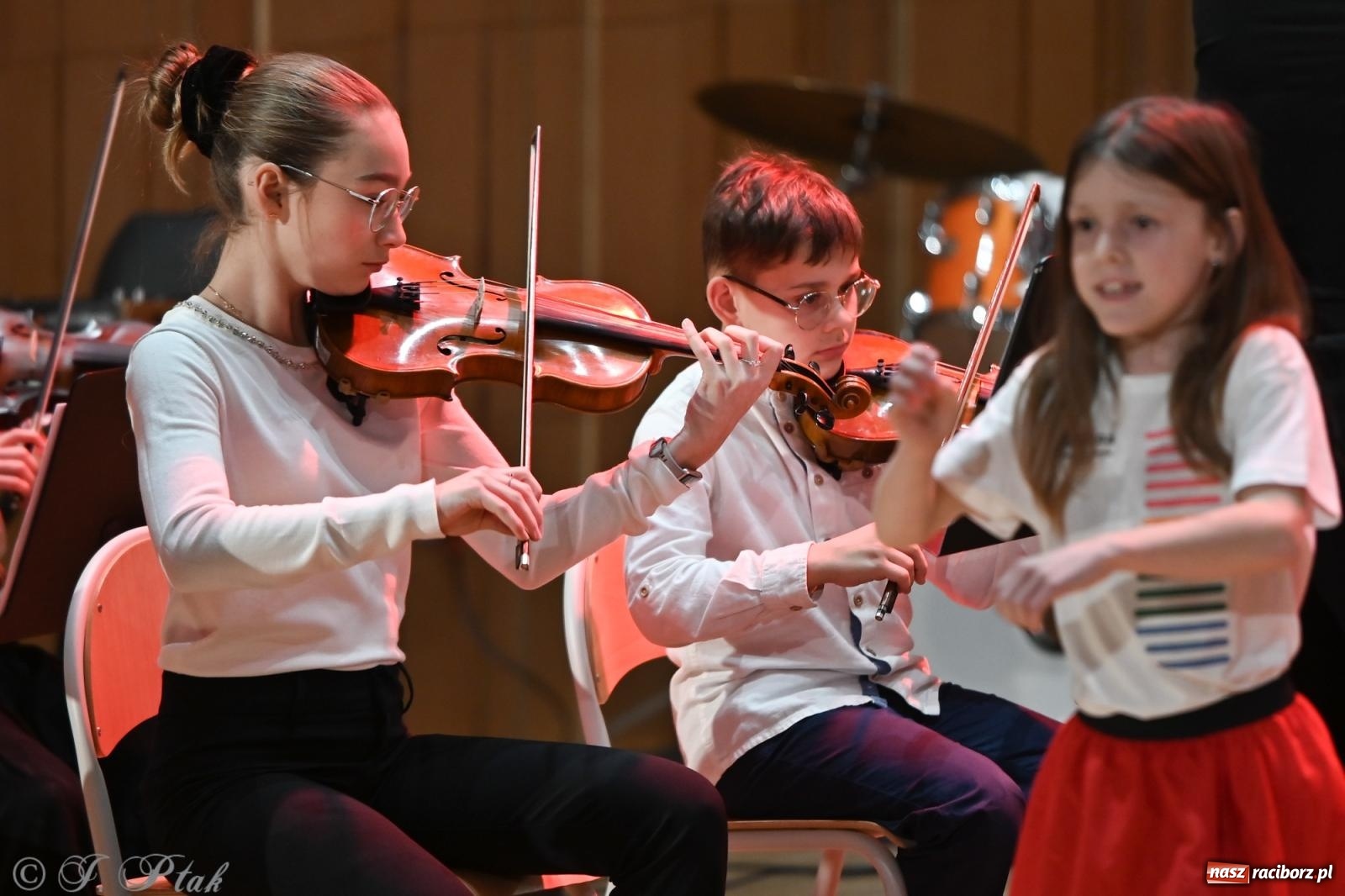 Zdjęcie w galerii na portalu naszraciborz.pl: Koncert charytatywny dla Stasia w Państwowej Szkole Muzycznej już za nami wiadomości z regionu