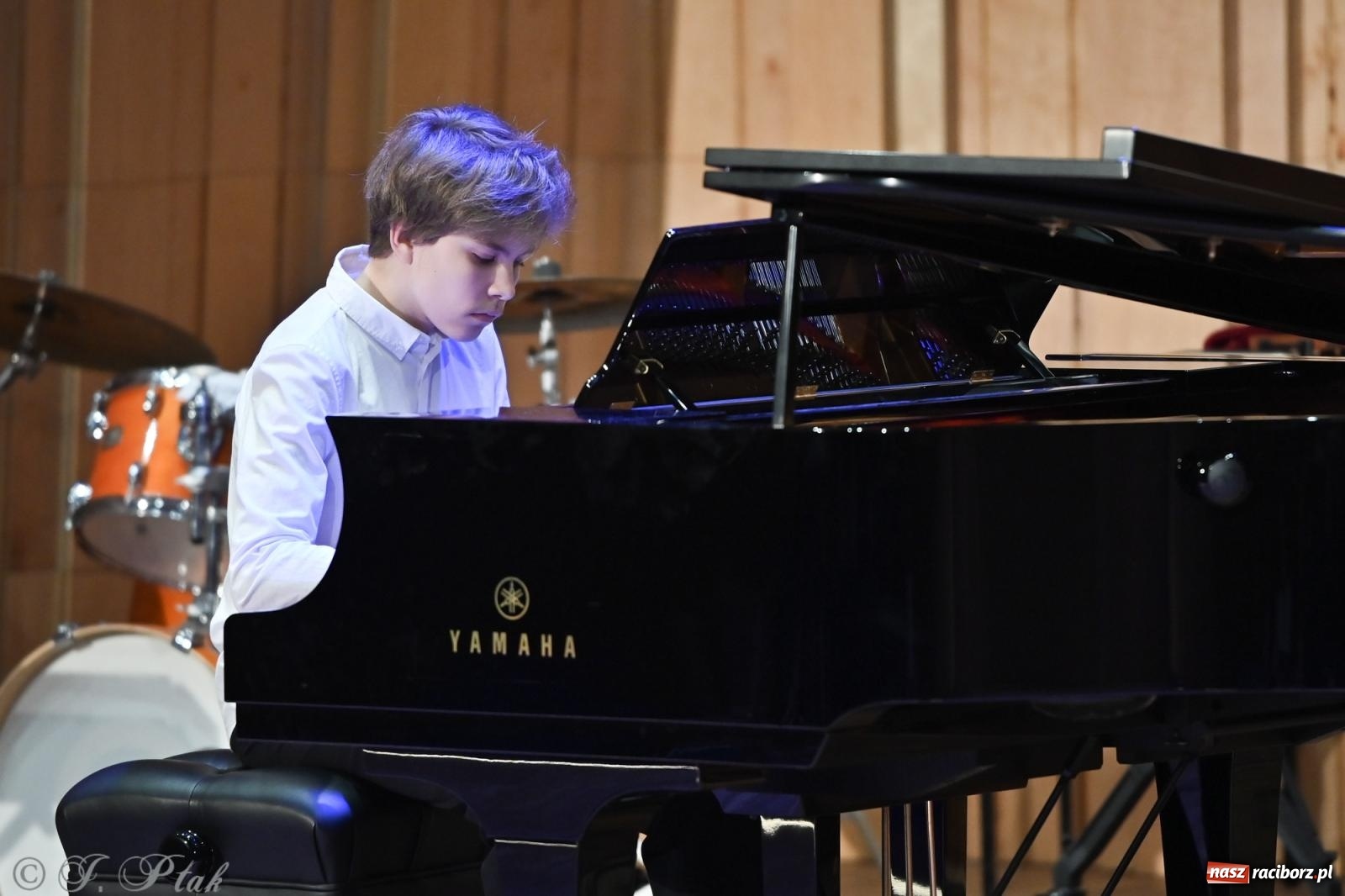 Zdjęcie w galerii na portalu naszraciborz.pl: Koncert charytatywny dla Stasia w Państwowej Szkole Muzycznej już za nami wiadomości z regionu