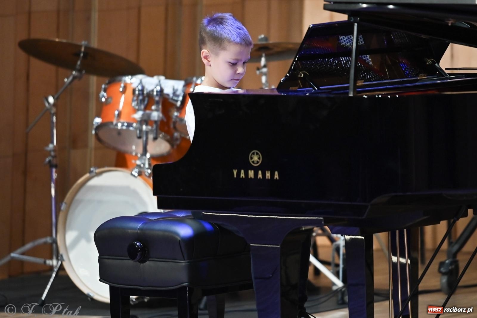 Zdjęcie w galerii na portalu naszraciborz.pl: Koncert charytatywny dla Stasia w Państwowej Szkole Muzycznej już za nami wiadomości z regionu