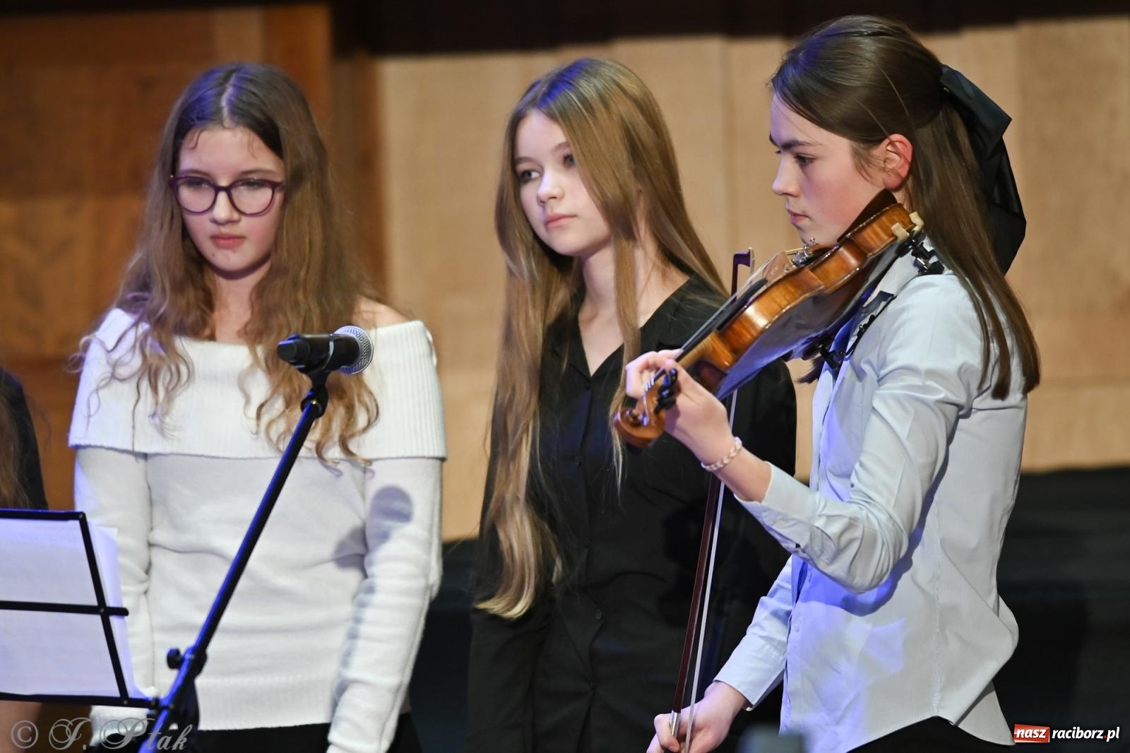 Zdjęcie w galerii na portalu naszraciborz.pl: Koncert charytatywny dla Stasia w Państwowej Szkole Muzycznej już za nami wiadomości z regionu