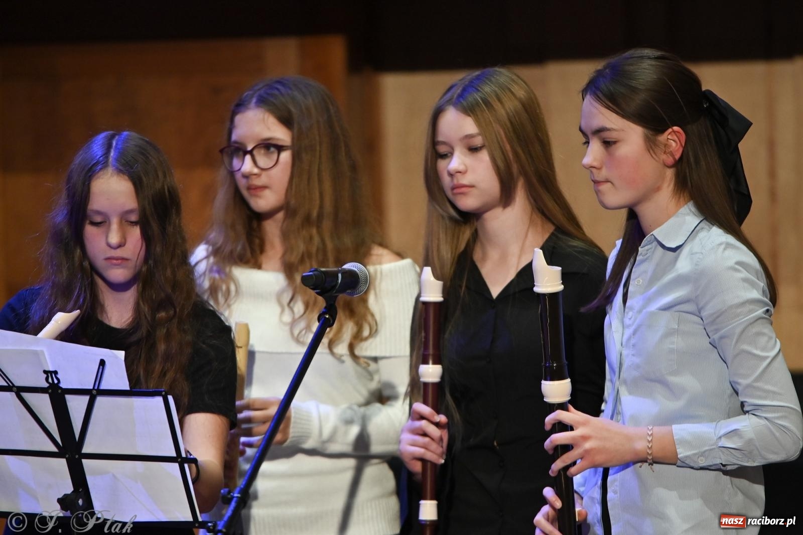 Zdjęcie w galerii na portalu naszraciborz.pl: Koncert charytatywny dla Stasia w Państwowej Szkole Muzycznej już za nami wiadomości z regionu