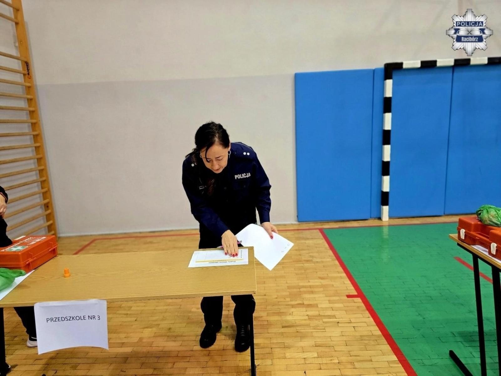 Zdjęcie w galerii na portalu naszraciborz.pl: Znam, wiem, umiem. Konkurs Bezpieczny przedszkolak w PCS wiadomości z regionu