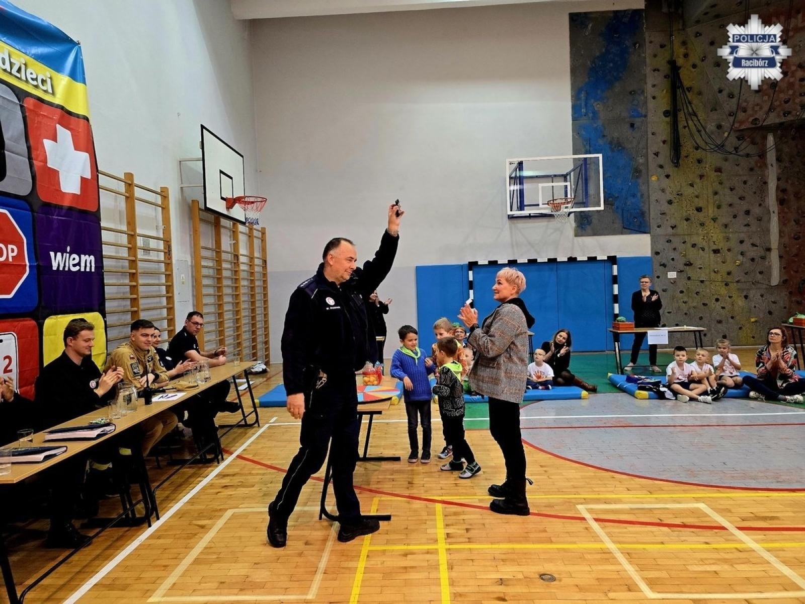 Zdjęcie w galerii na portalu naszraciborz.pl: Znam, wiem, umiem. Konkurs Bezpieczny przedszkolak w PCS wiadomości z regionu