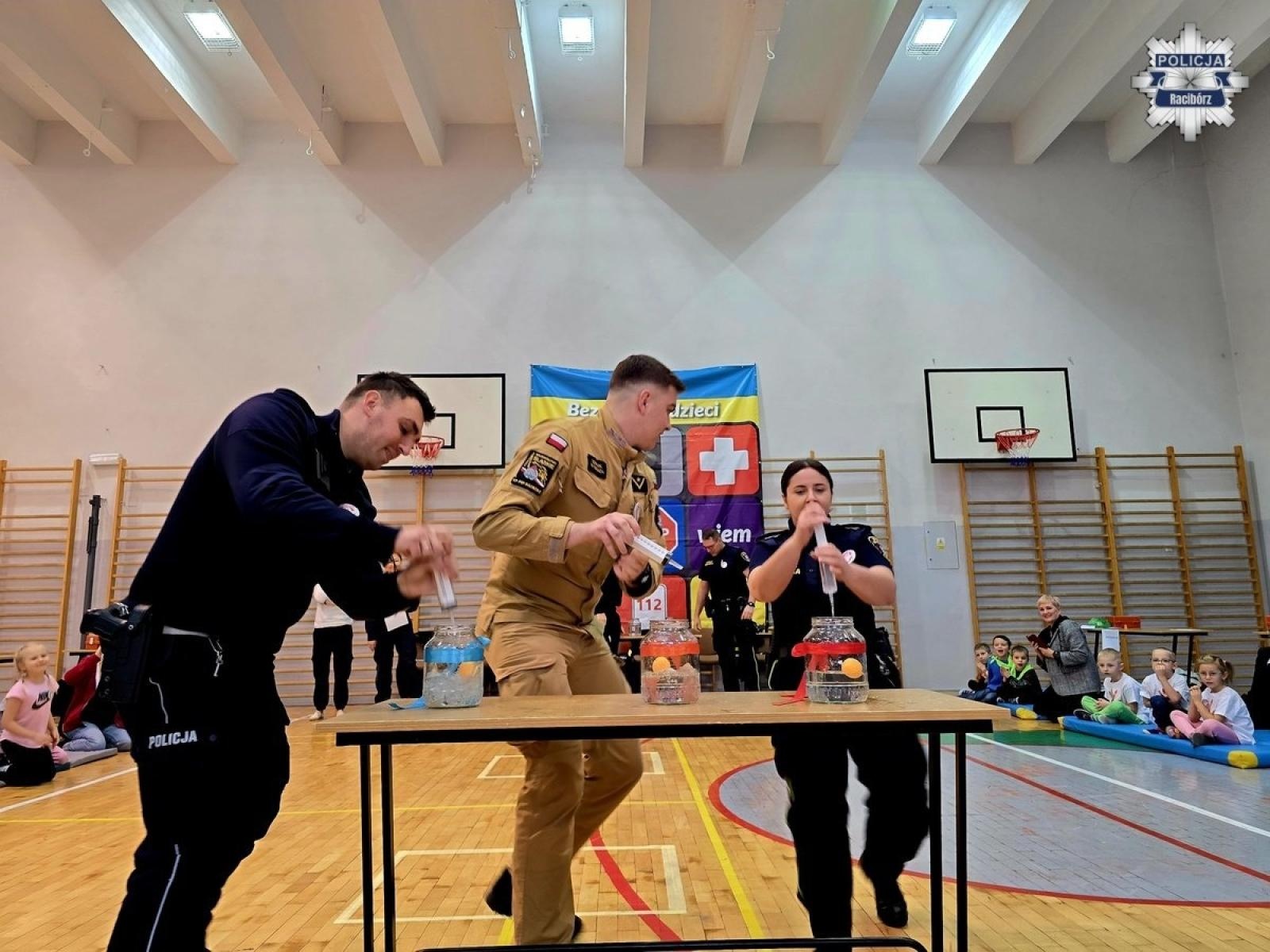 Zdjęcie w galerii na portalu naszraciborz.pl: Znam, wiem, umiem. Konkurs Bezpieczny przedszkolak w PCS wiadomości z regionu