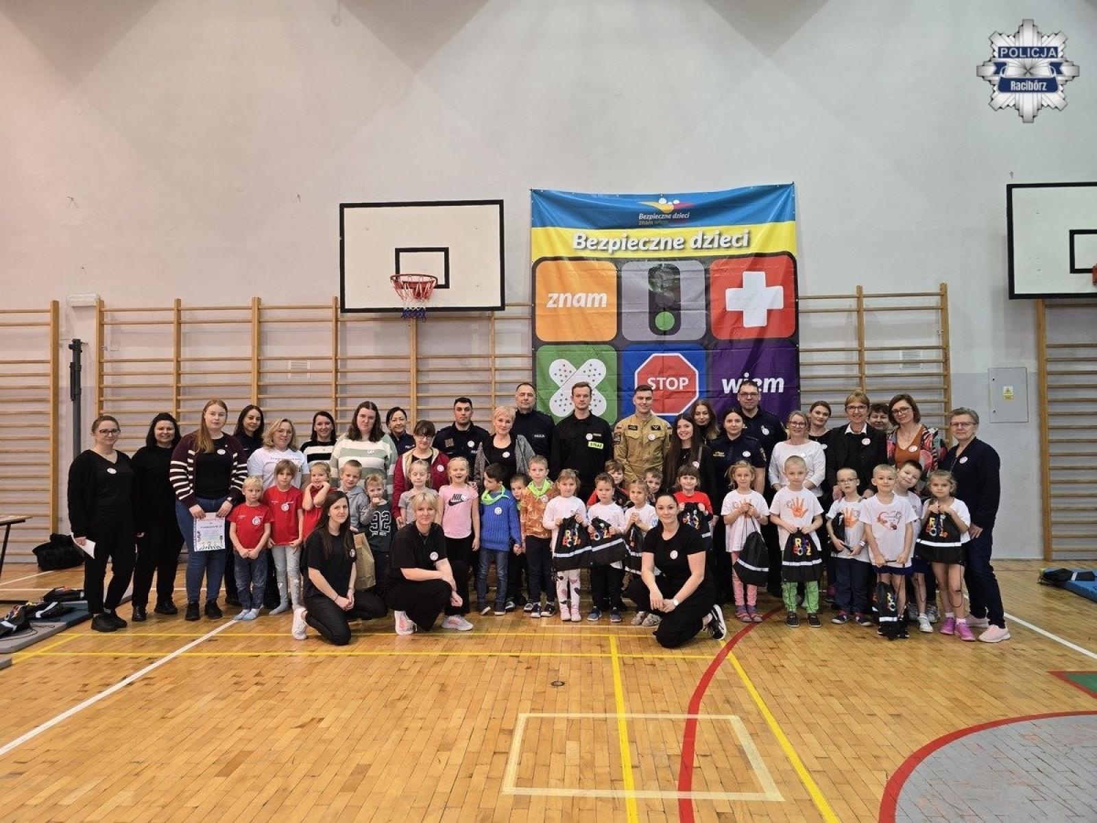 Zdjęcie w galerii na portalu naszraciborz.pl: Znam, wiem, umiem. Konkurs Bezpieczny przedszkolak w PCS wiadomości z regionu