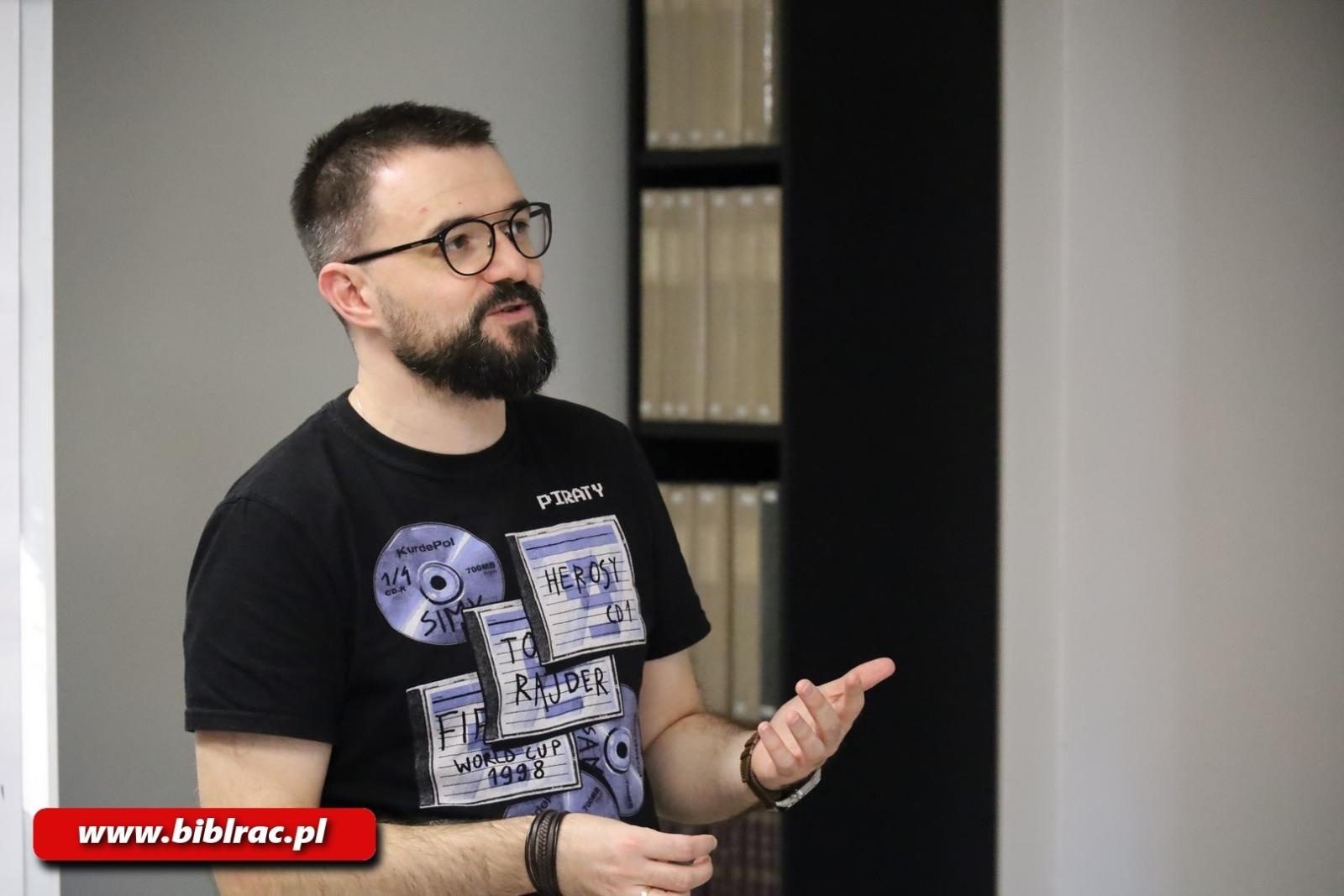 Zdjęcie w galerii na portalu naszraciborz.pl: Bibliotekarz – nowe możliwości wiadomości z regionu