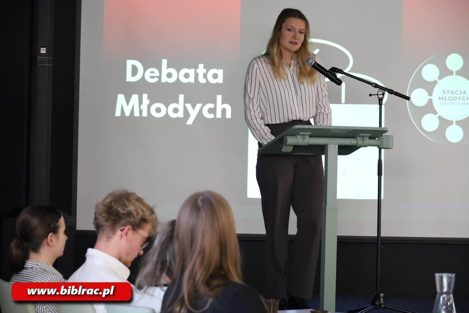 Zdjęcie w galerii na portalu naszraciborz.pl: II Debata Młodych na Stacji Młodych wiadomości z regionu