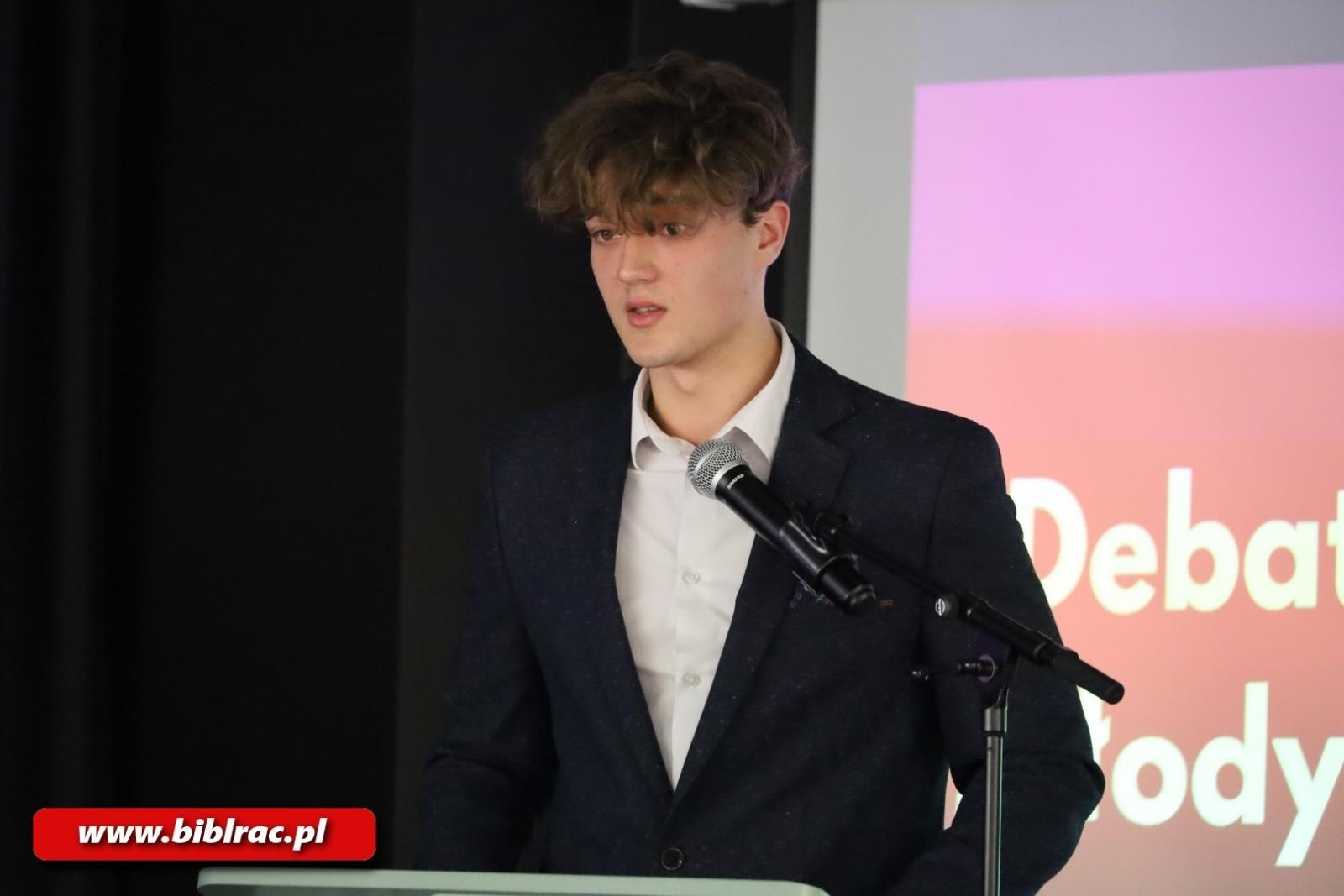 Zdjęcie w galerii na portalu naszraciborz.pl: II Debata Młodych na Stacji Młodych wiadomości z regionu