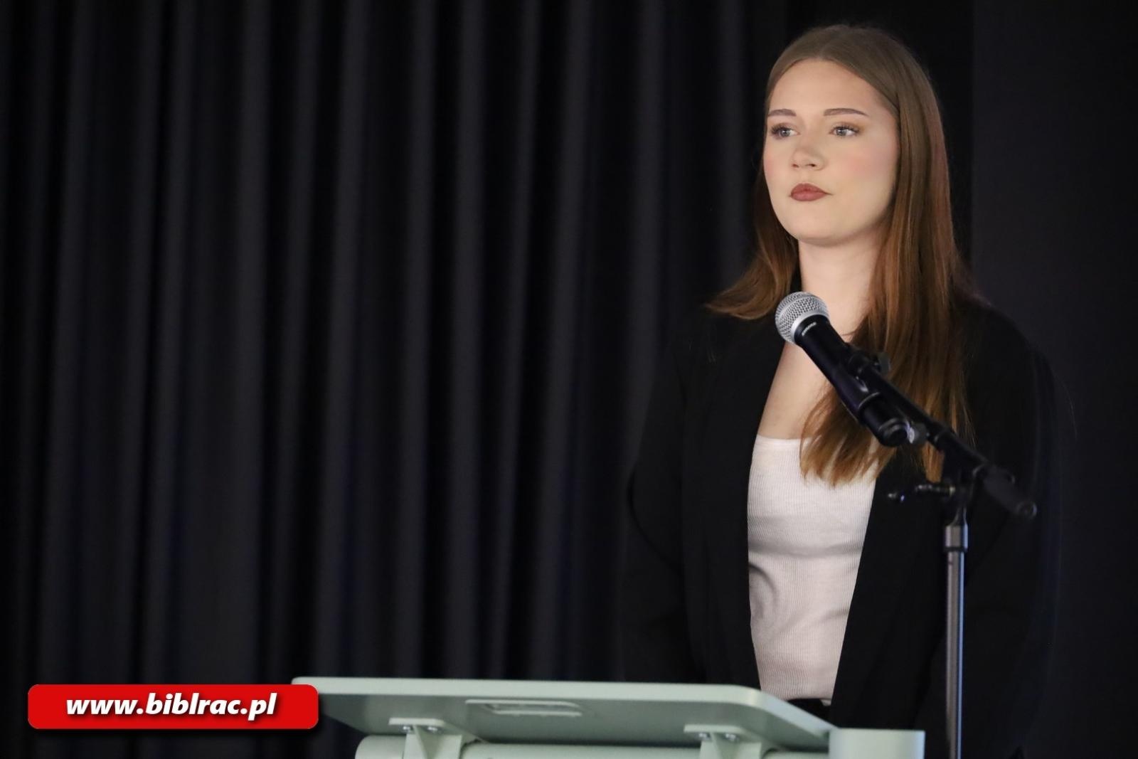 Zdjęcie w galerii na portalu naszraciborz.pl: II Debata Młodych na Stacji Młodych wiadomości z regionu