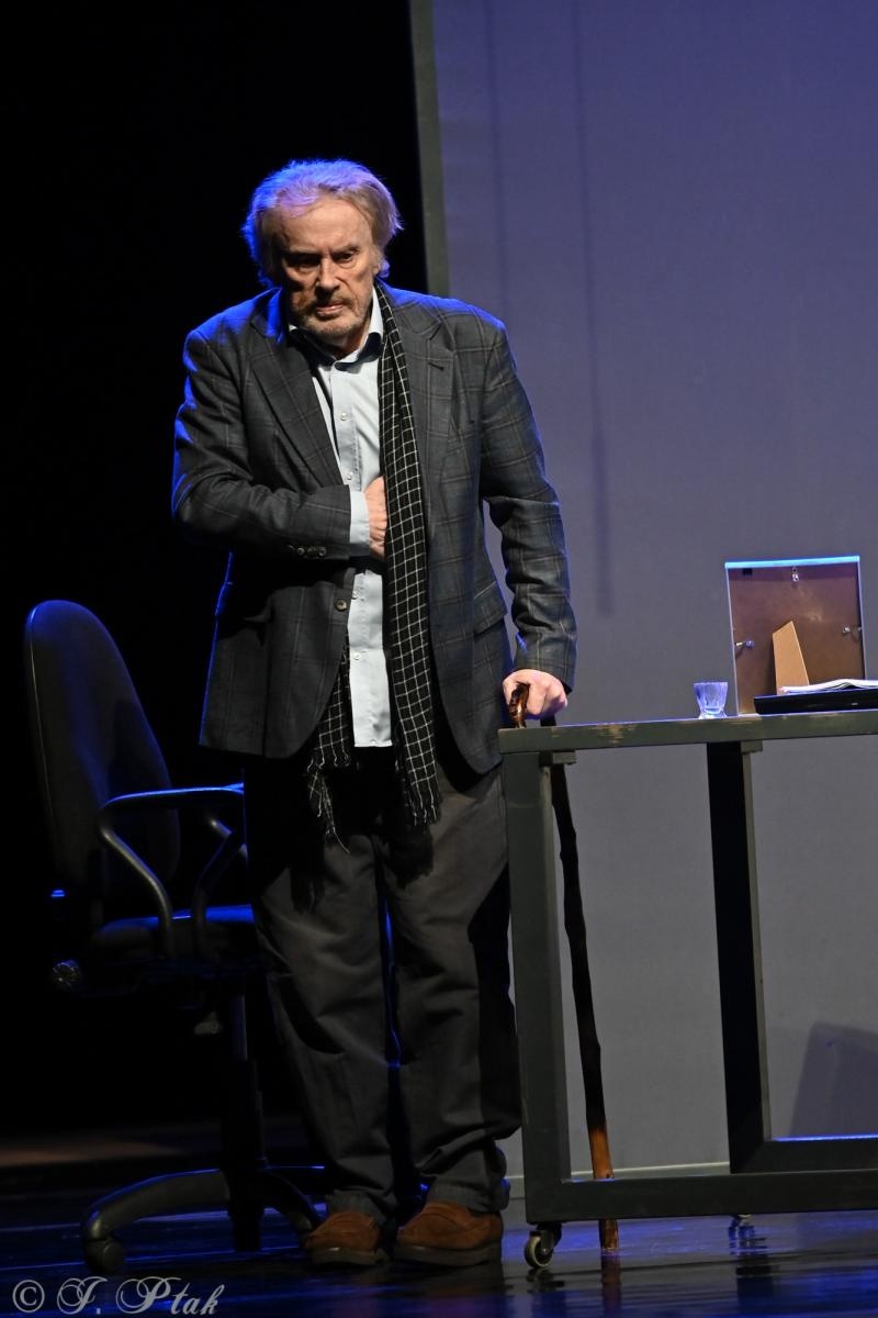 Zdjęcie w galerii na portalu naszraciborz.pl: Niespodziewany powrót – spotkanie z wielkim aktorstwem na scenie RCK wiadomości z regionu
