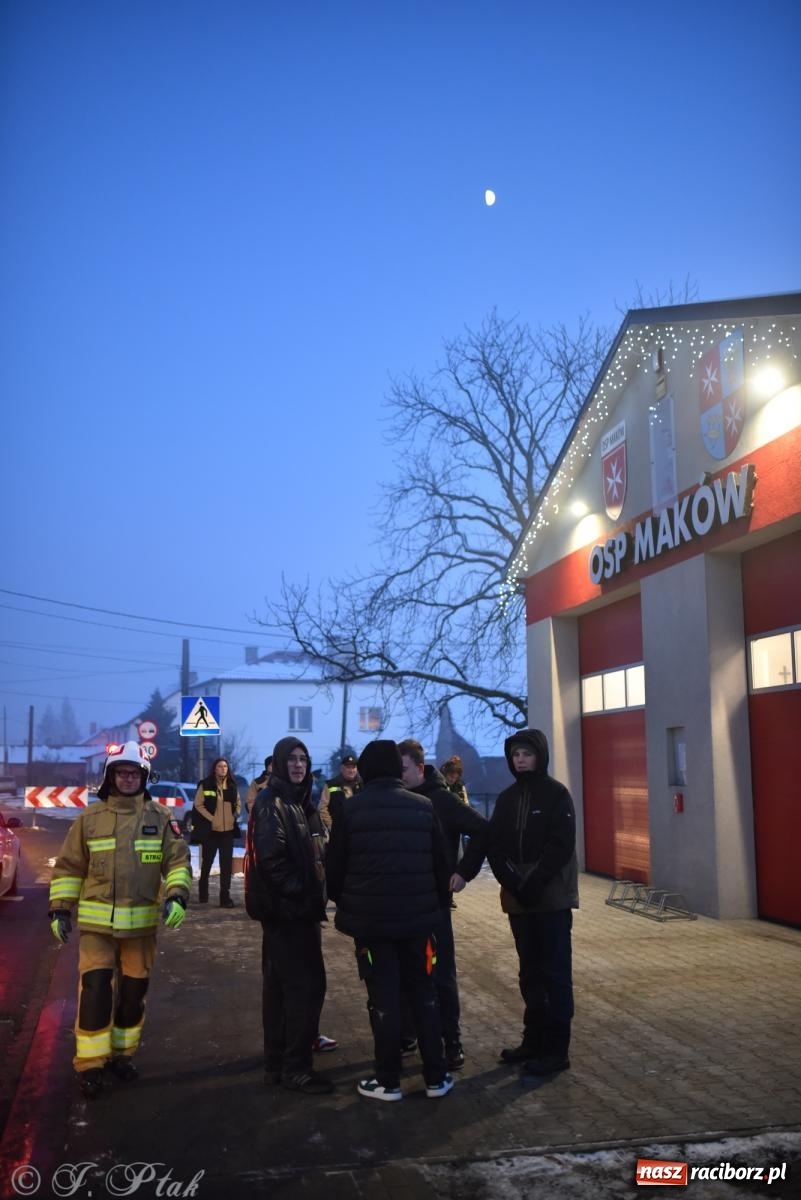 Zdjęcie w galerii na portalu naszraciborz.pl: Powitanie nowego średniego wozu bojowego OSP Maków wiadomości z regionu