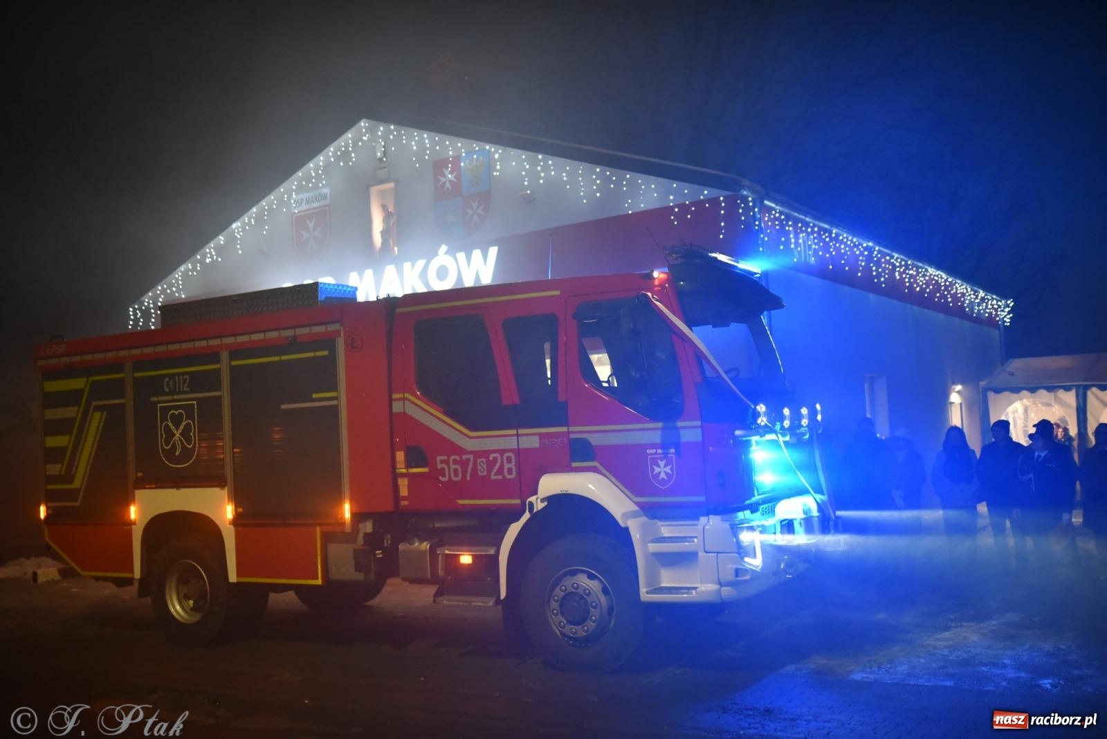 Zdjęcie w galerii na portalu naszraciborz.pl: Powitanie nowego średniego wozu bojowego OSP Maków wiadomości z regionu