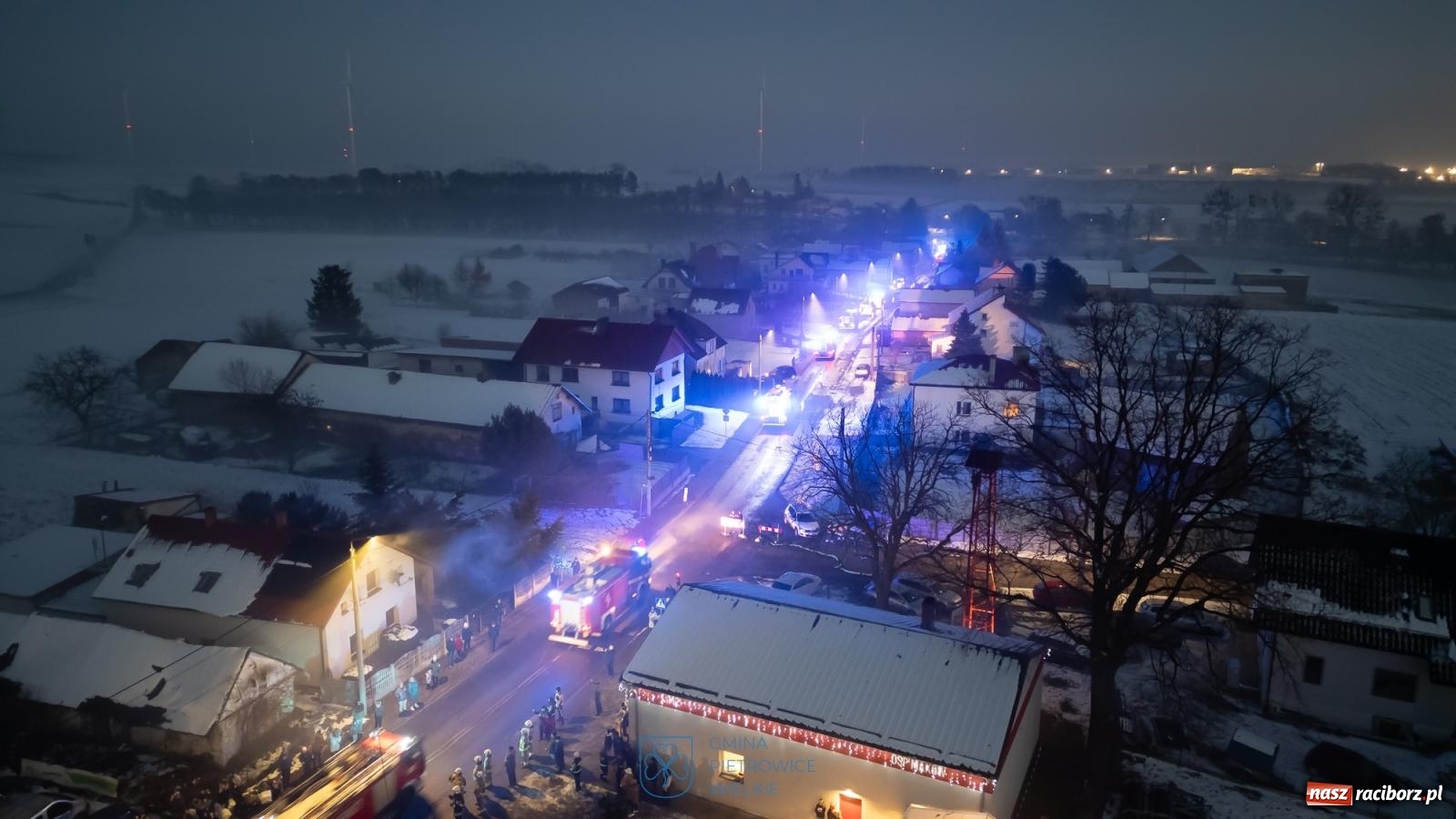 Zdjęcie w galerii na portalu naszraciborz.pl: Powitanie nowego średniego wozu bojowego OSP Maków wiadomości z regionu