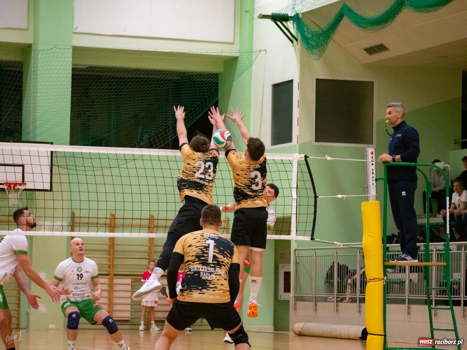 Zdjęcie w galerii na portalu naszraciborz.pl: Siatkówka. Górnik Radlin ponownie lepszy [FOTO] wiadomości z regionu