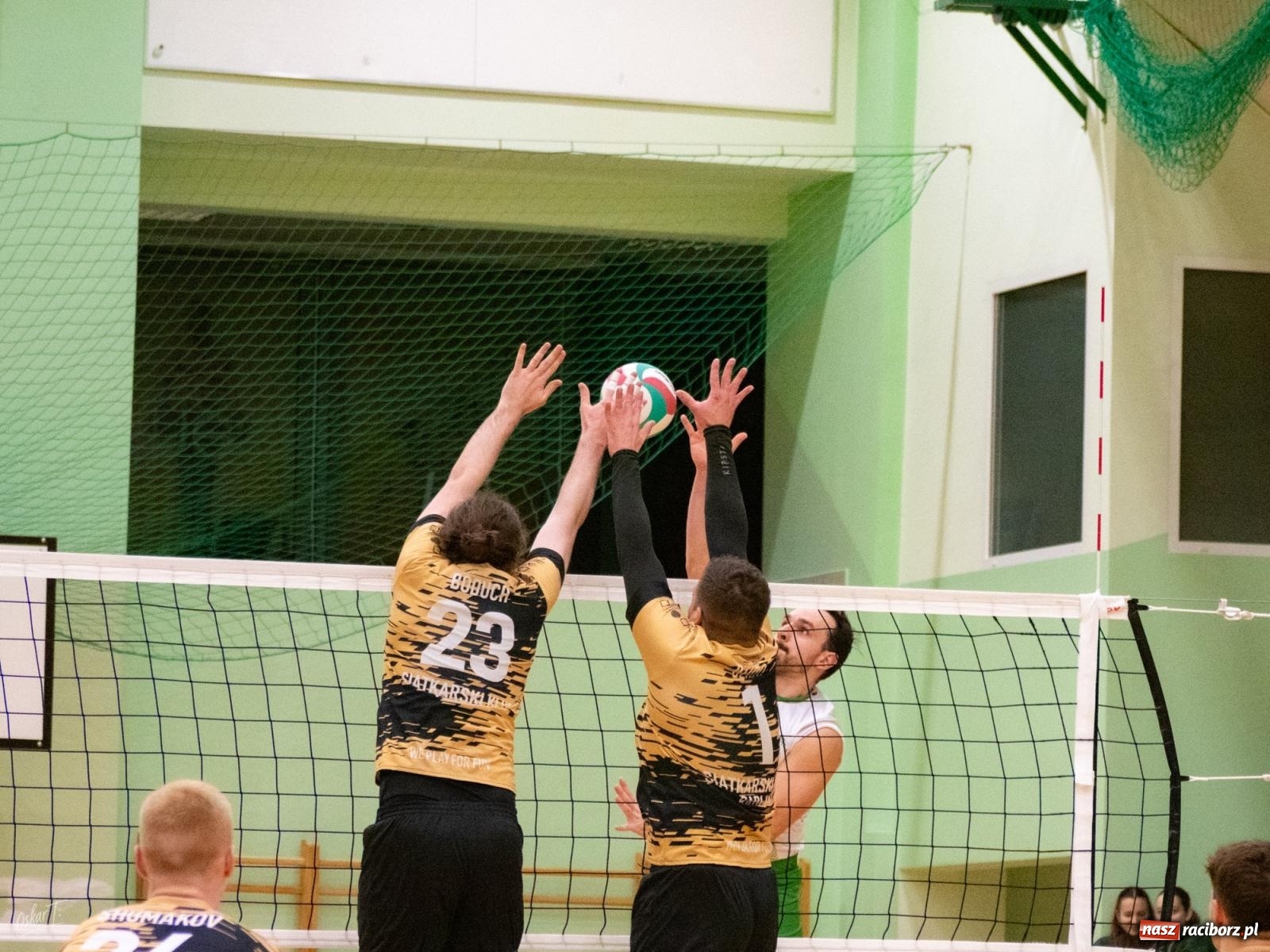 Zdjęcie w galerii na portalu naszraciborz.pl: Siatkówka. Górnik Radlin ponownie lepszy [FOTO] wiadomości z regionu