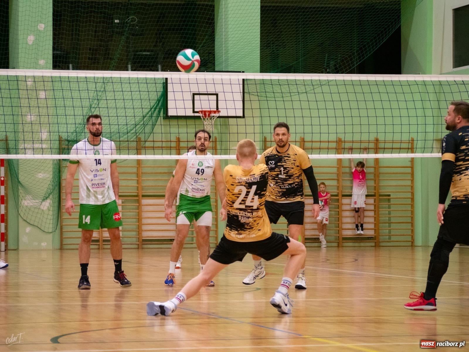 Zdjęcie w galerii na portalu naszraciborz.pl: Siatkówka. Górnik Radlin ponownie lepszy [FOTO] wiadomości z regionu