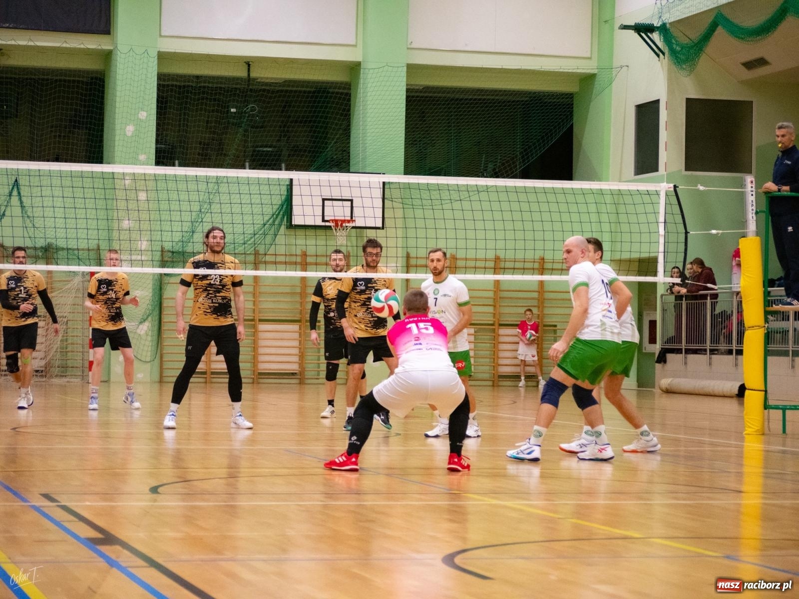 Zdjęcie w galerii na portalu naszraciborz.pl: Siatkówka. Górnik Radlin ponownie lepszy [FOTO] wiadomości z regionu