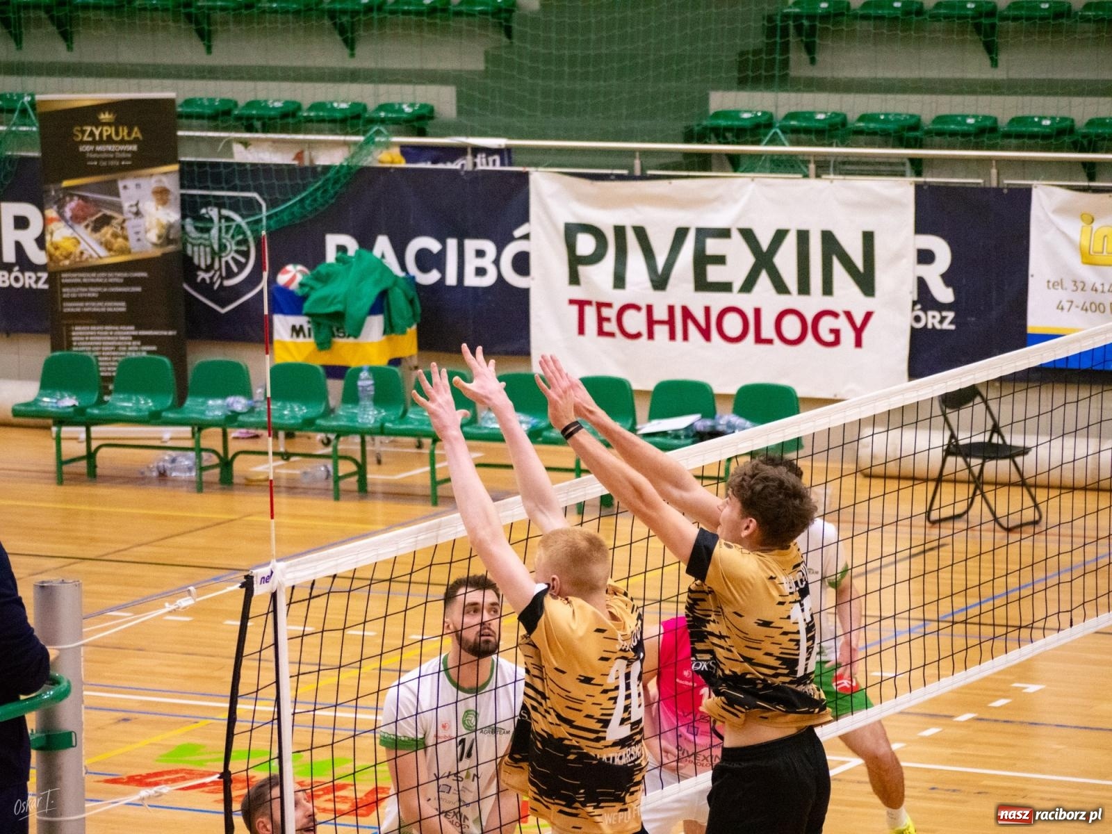 Zdjęcie w galerii na portalu naszraciborz.pl: Siatkówka. Górnik Radlin ponownie lepszy [FOTO] wiadomości z regionu