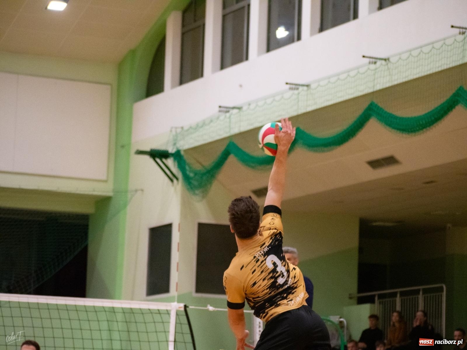 Zdjęcie w galerii na portalu naszraciborz.pl: Siatkówka. Górnik Radlin ponownie lepszy [FOTO] wiadomości z regionu