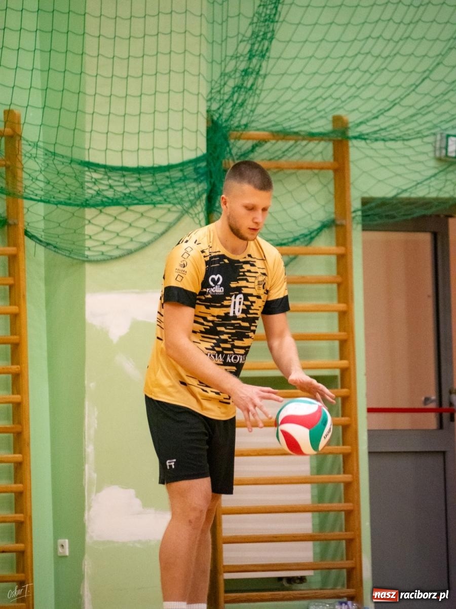 Zdjęcie w galerii na portalu naszraciborz.pl: Siatkówka. Górnik Radlin ponownie lepszy [FOTO] wiadomości z regionu