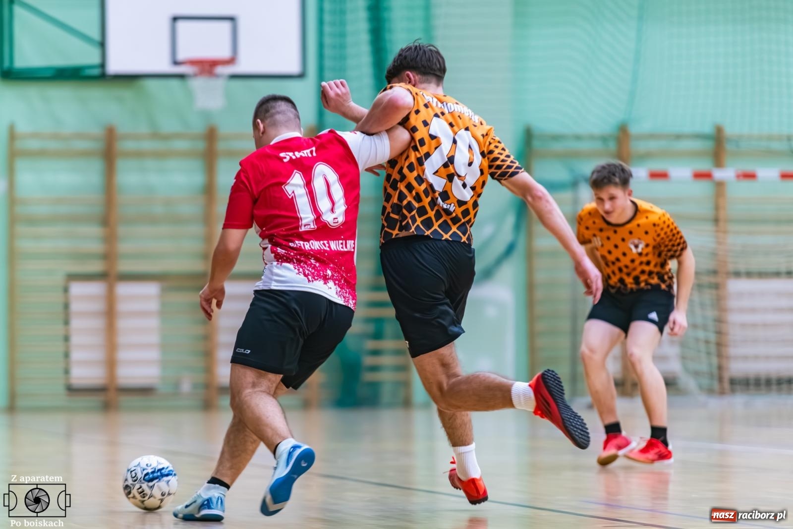 Zdjęcie w galerii na portalu naszraciborz.pl: Pogrom i dwa wyrównane starcia. Wystartował kolejny sezon HLPN [FOTO] wiadomości z regionu