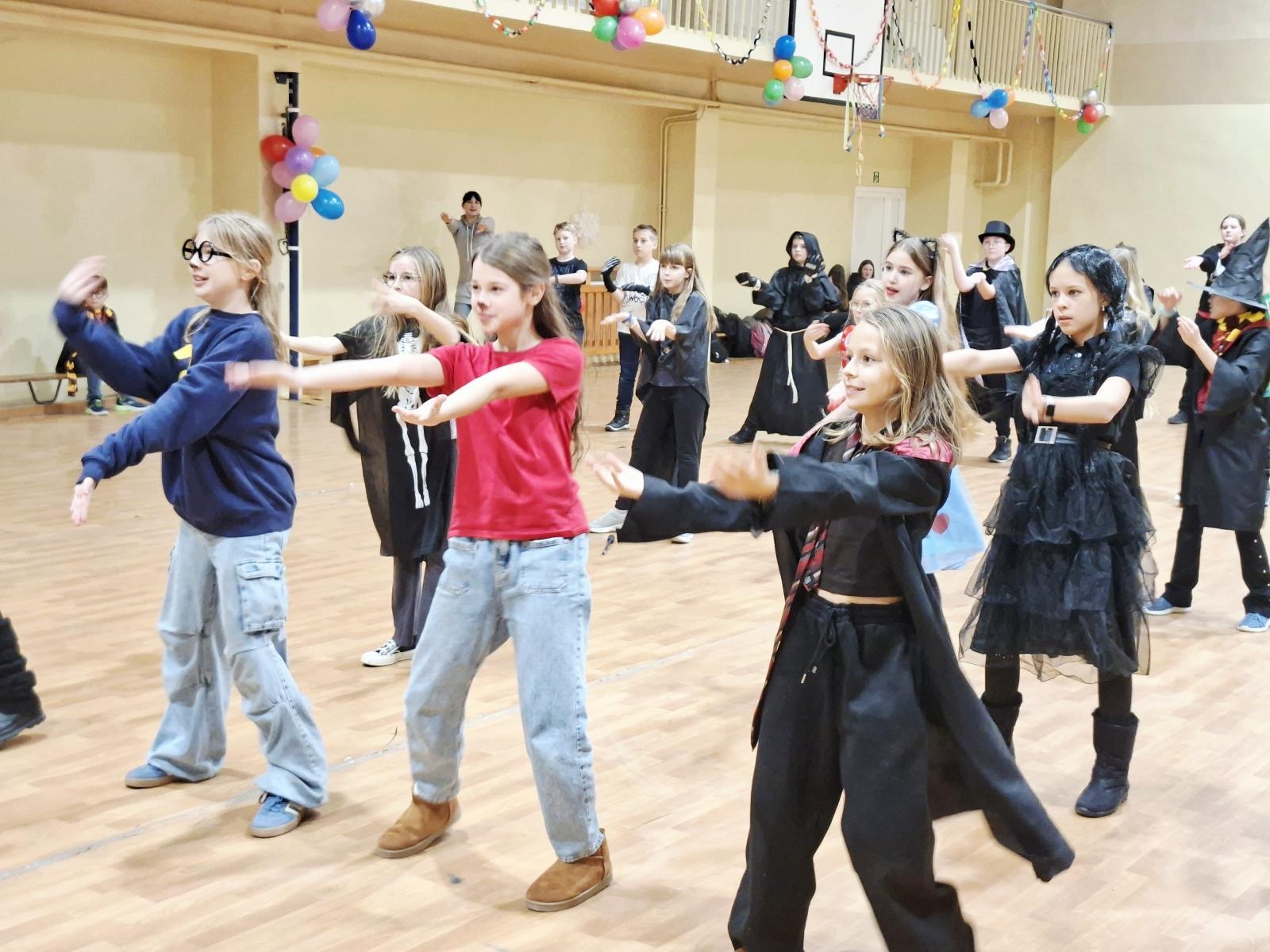 Zdjęcie w galerii na portalu naszraciborz.pl: ZSOMS w Raciborzu w gronie szkół realizujących ogólnopolski projekt IBE! wiadomości z regionu