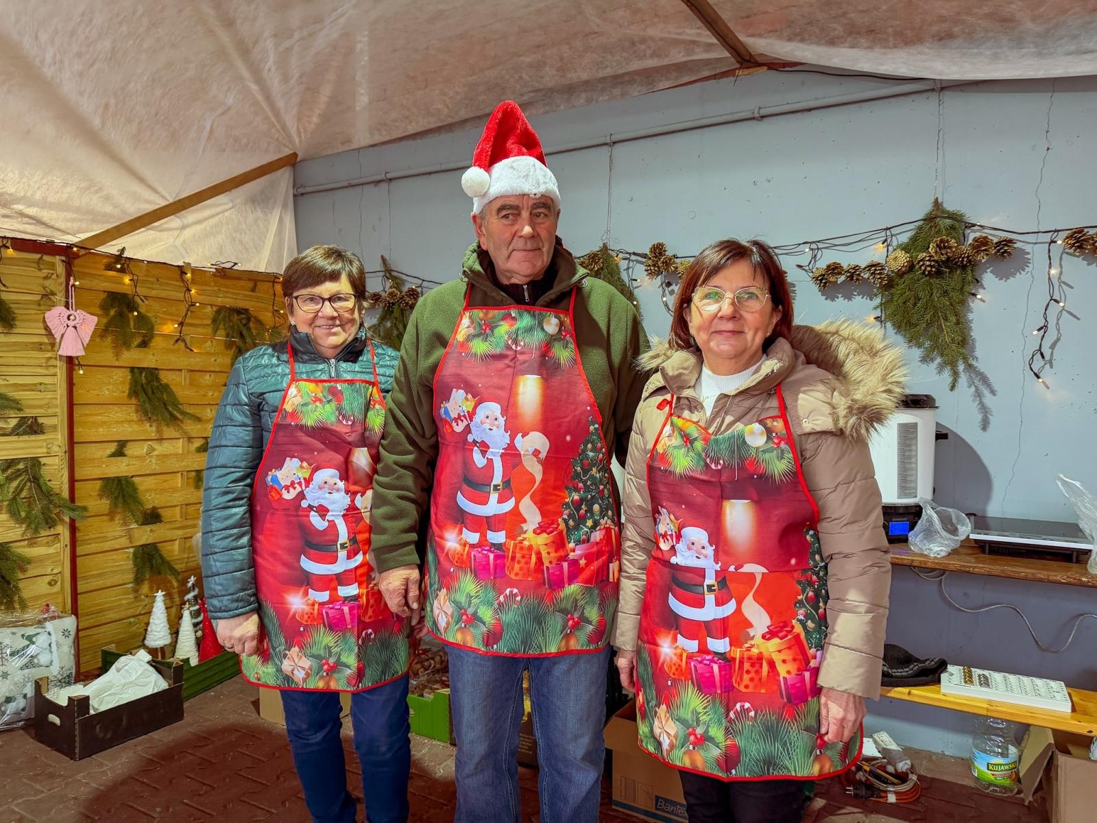 Zdjęcie w galerii na portalu naszraciborz.pl: Kiermasz Bożonarodzeniowy w Pietrowicach Wielkich [FOTO i WIDEO] wiadomości z regionu
