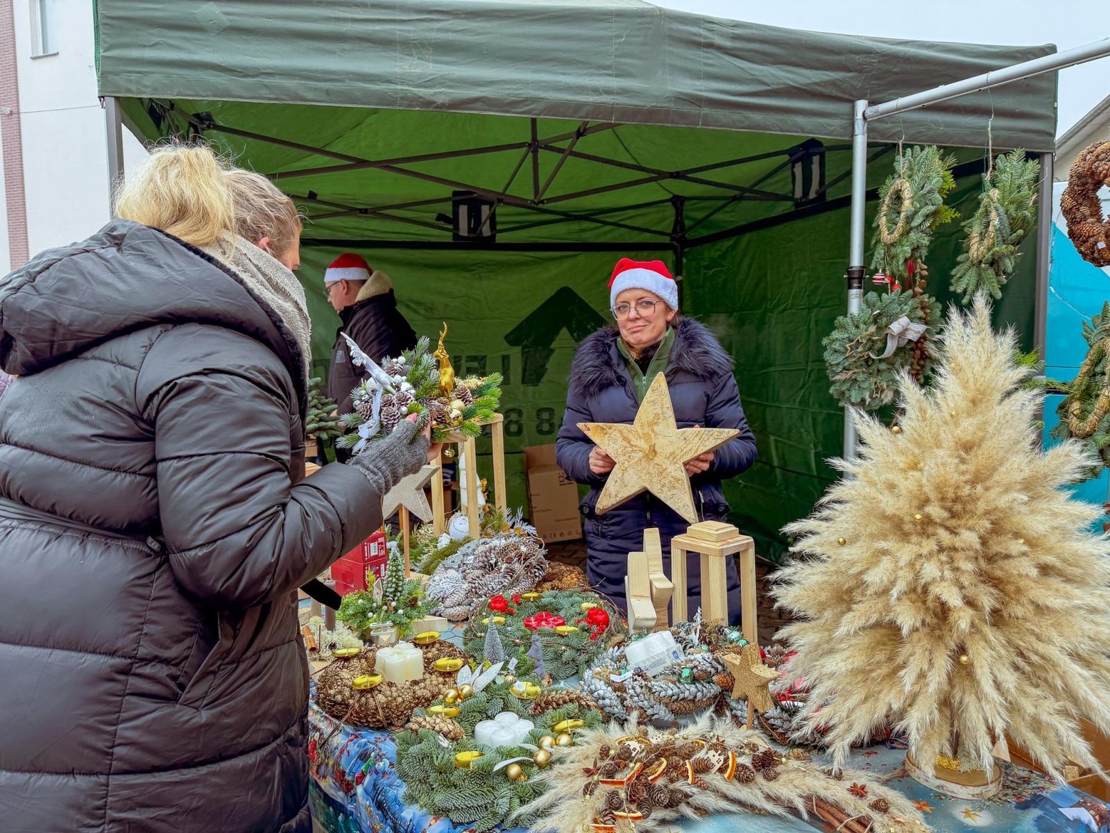 Zdjęcie w galerii na portalu naszraciborz.pl: Kiermasz Bożonarodzeniowy w Pietrowicach Wielkich [FOTO i WIDEO] wiadomości z regionu