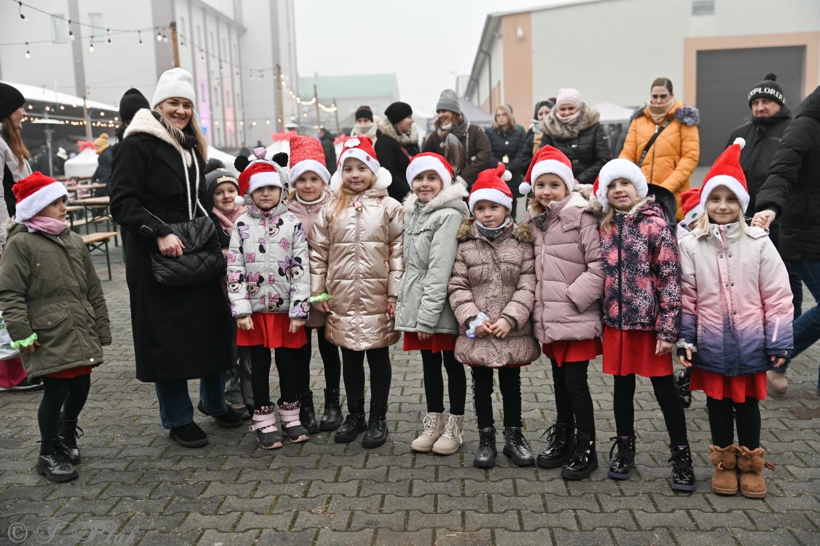 Zdjęcie w galerii na portalu naszraciborz.pl: Kiermasz Bożonarodzeniowy w Pietrowicach Wielkich [FOTO i WIDEO] wiadomości z regionu