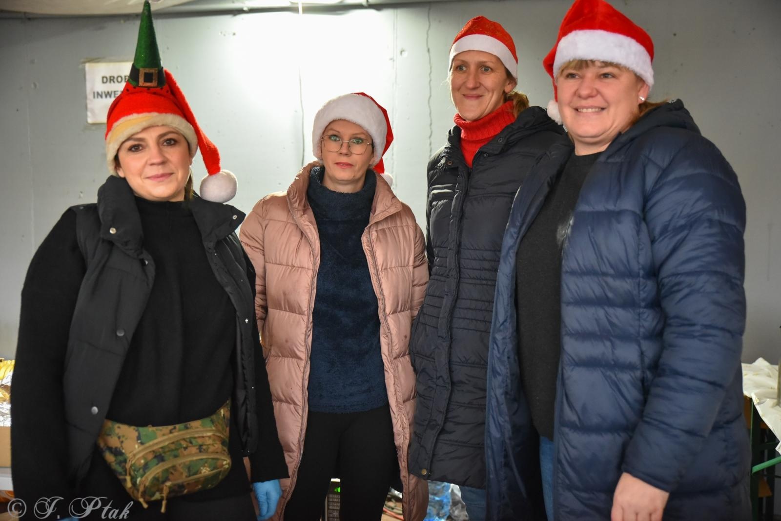 Zdjęcie w galerii na portalu naszraciborz.pl: Kiermasz Bożonarodzeniowy w Pietrowicach Wielkich [FOTO i WIDEO] wiadomości z regionu
