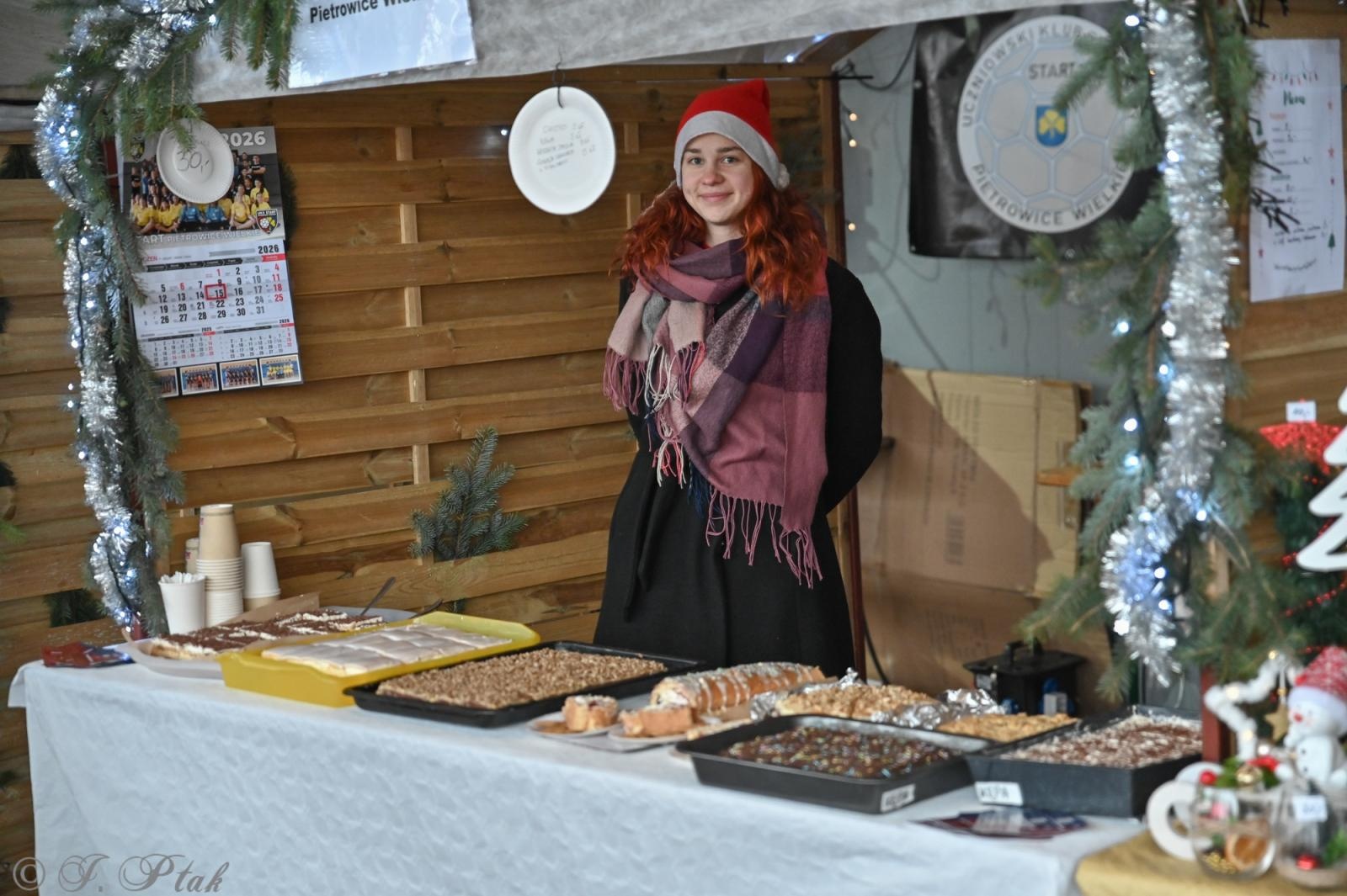 Zdjęcie w galerii na portalu naszraciborz.pl: Kiermasz Bożonarodzeniowy w Pietrowicach Wielkich [FOTO i WIDEO] wiadomości z regionu