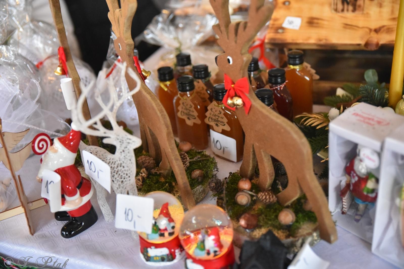 Zdjęcie w galerii na portalu naszraciborz.pl: Kiermasz Bożonarodzeniowy w Pietrowicach Wielkich [FOTO i WIDEO] wiadomości z regionu