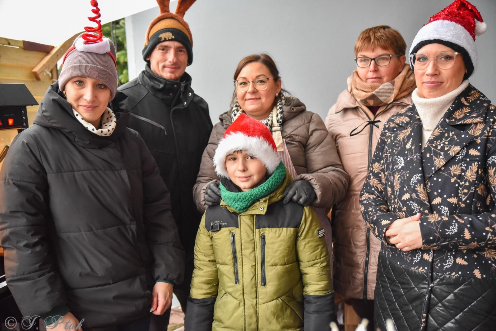 Zdjęcie w galerii na portalu naszraciborz.pl: Kiermasz Bożonarodzeniowy w Pietrowicach Wielkich [FOTO i WIDEO] wiadomości z regionu
