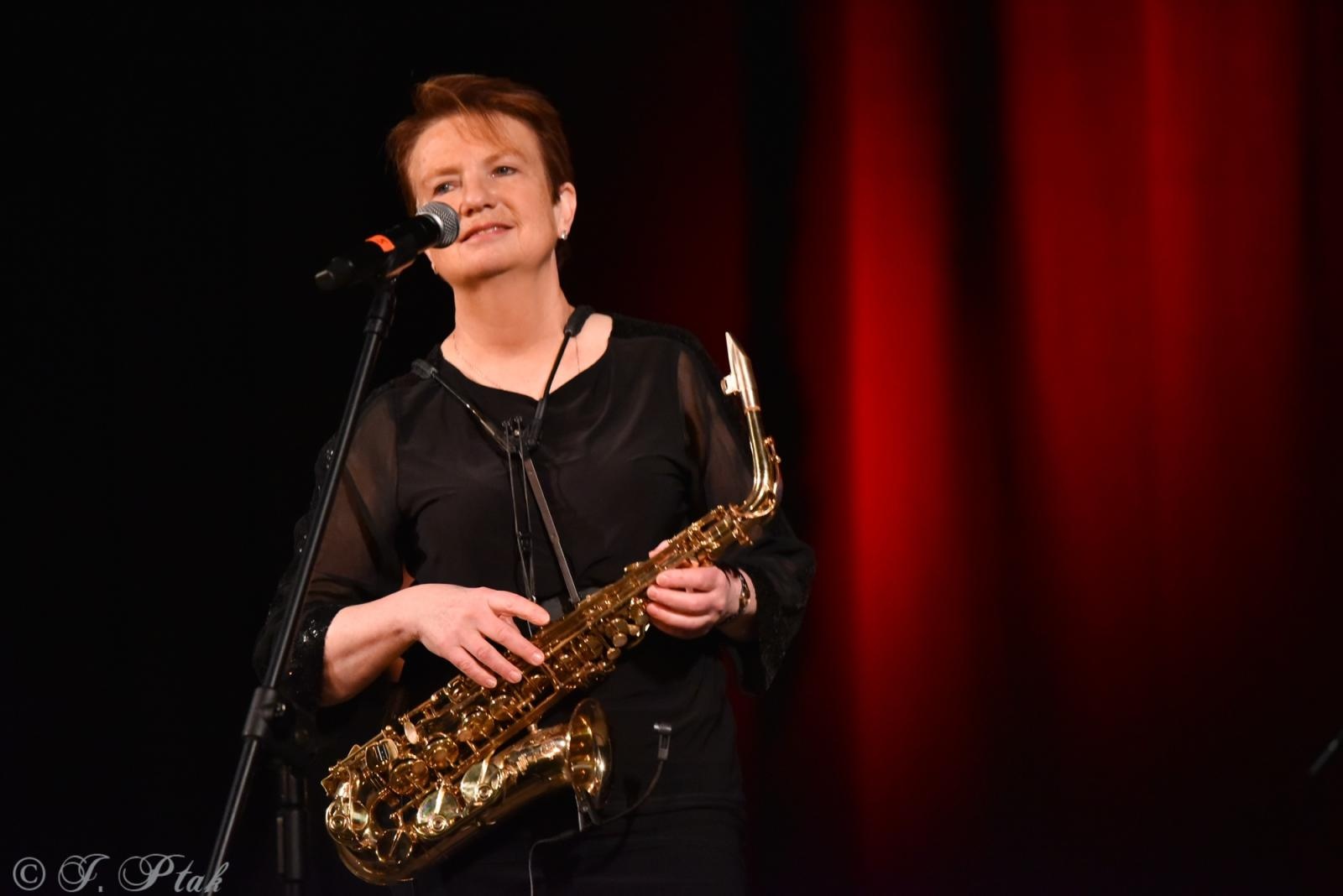 Zdjęcie w galerii na portalu naszraciborz.pl: Gorczyca i Przyjaciele: Patsy Gamble w  Raciborzu wiadomości z regionu