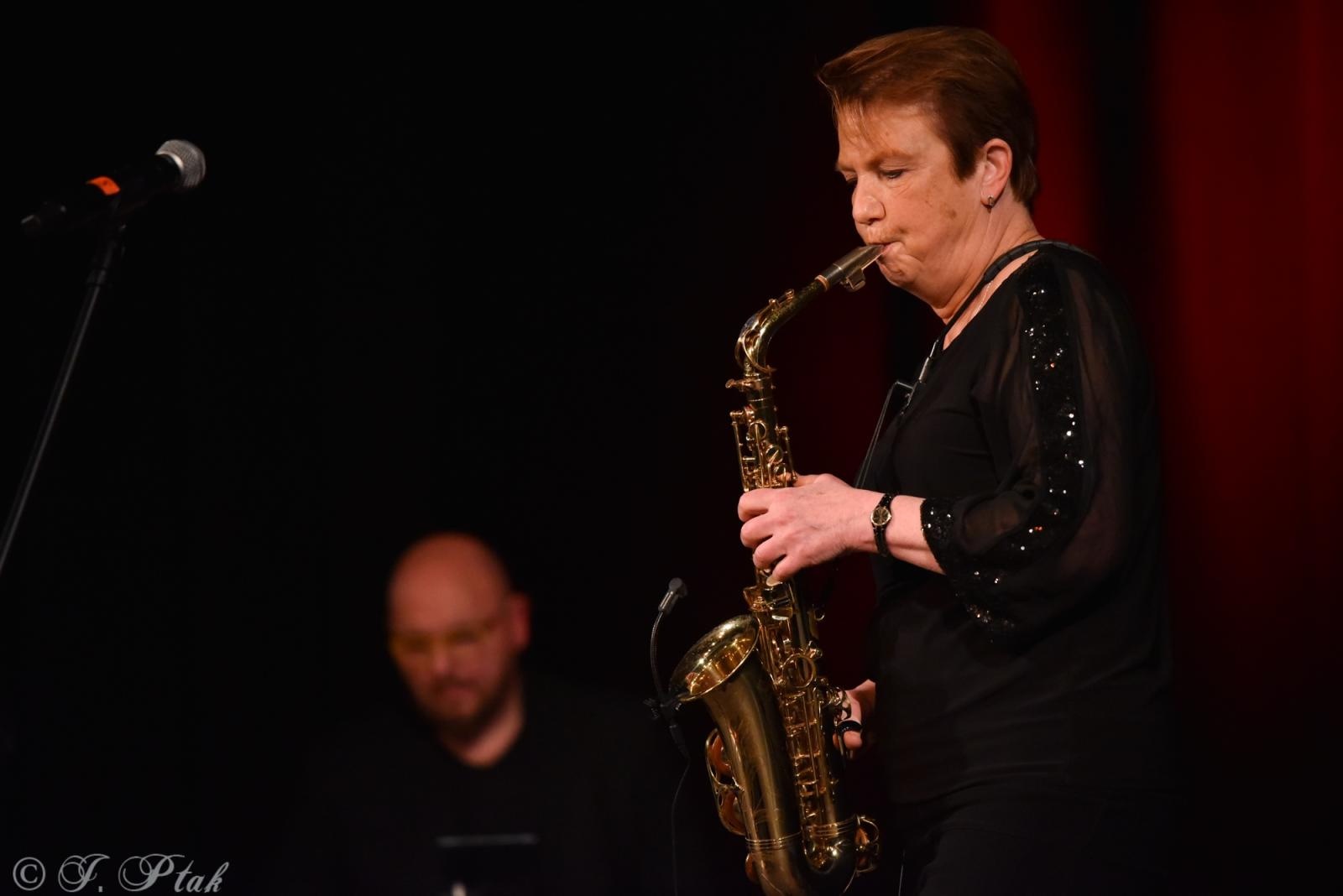 Zdjęcie w galerii na portalu naszraciborz.pl: Gorczyca i Przyjaciele: Patsy Gamble w  Raciborzu wiadomości z regionu