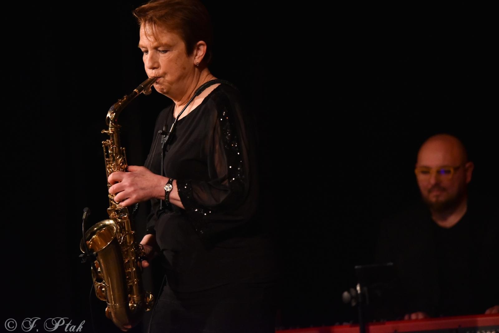 Zdjęcie w galerii na portalu naszraciborz.pl: Gorczyca i Przyjaciele: Patsy Gamble w  Raciborzu wiadomości z regionu