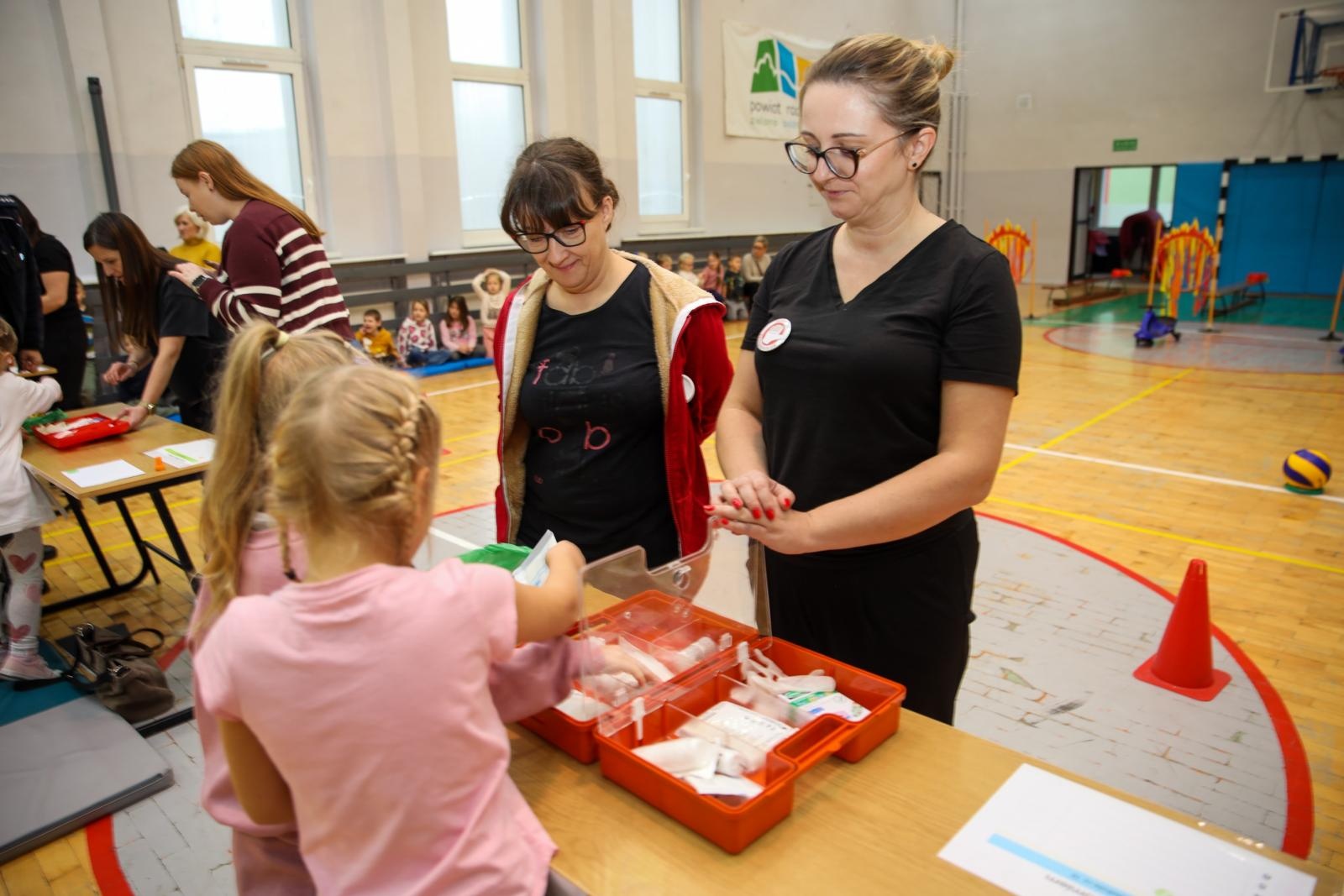Zdjęcie w galerii na portalu naszraciborz.pl: III edycja konkursu Bezpieczne dzieci – znam, wiem, umiem w Raciborzu wiadomości z regionu
