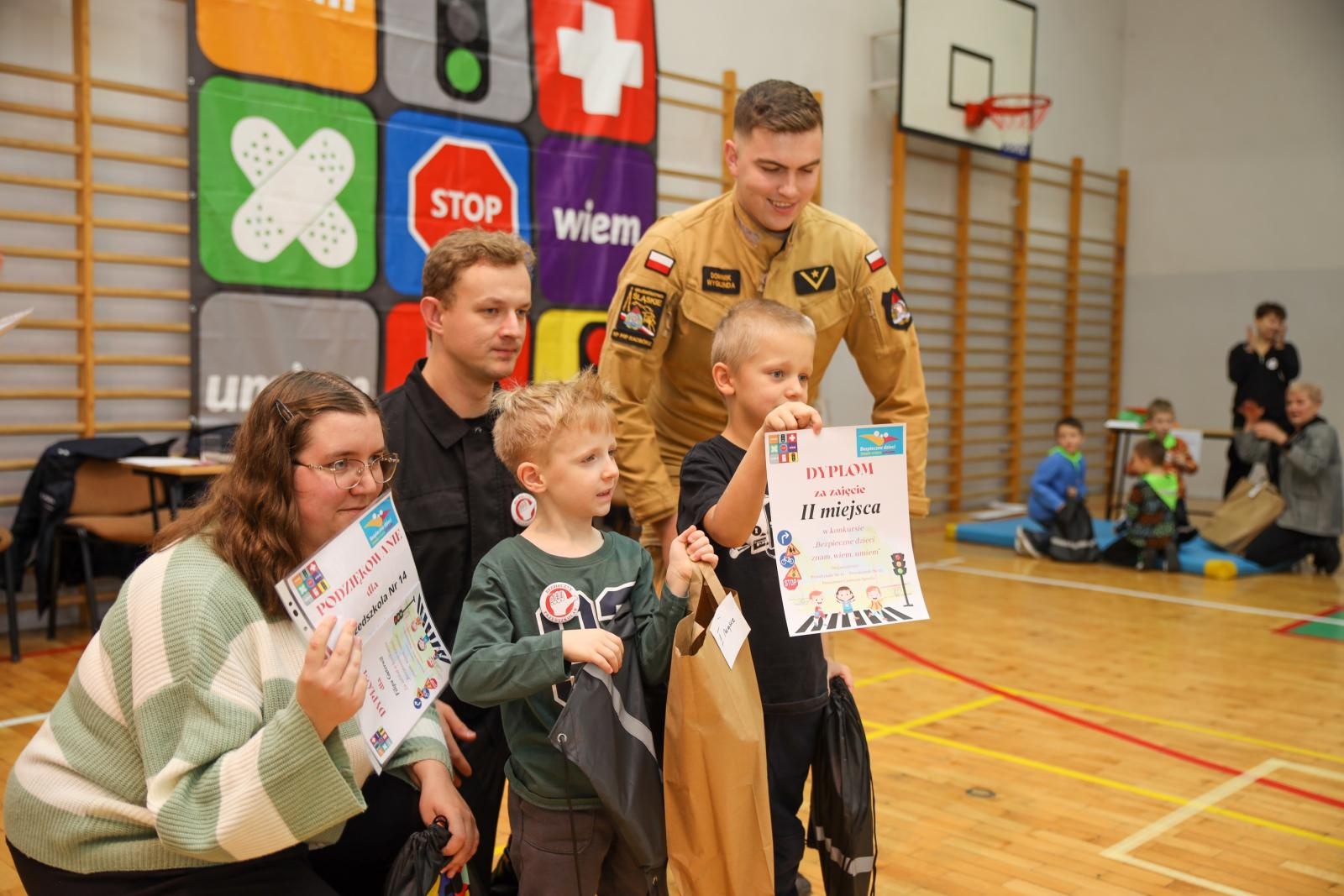Zdjęcie w galerii na portalu naszraciborz.pl: III edycja konkursu Bezpieczne dzieci – znam, wiem, umiem w Raciborzu wiadomości z regionu