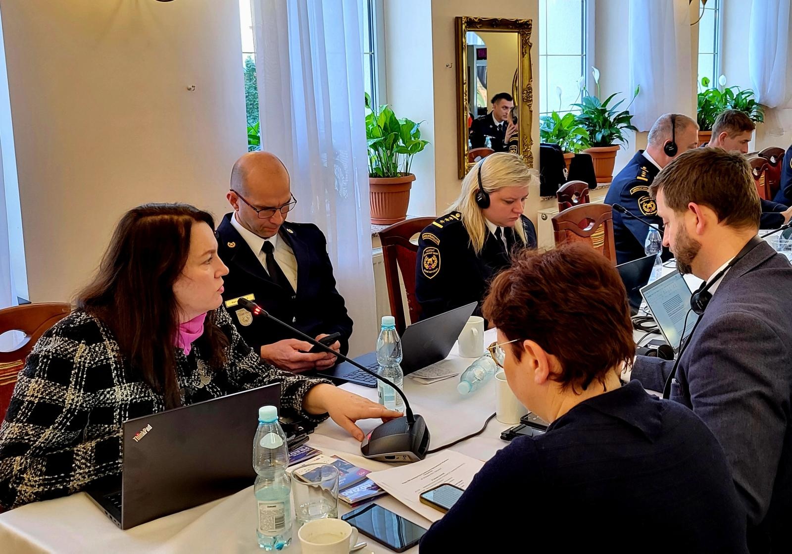 Zdjęcie w galerii na portalu naszraciborz.pl: Jak zapobiegać katastrofom? Posiedzenie Polsko-Czeskiej Komisji Międzyrządowej ds. Współpracy Transgranicznej wiadomości z regionu