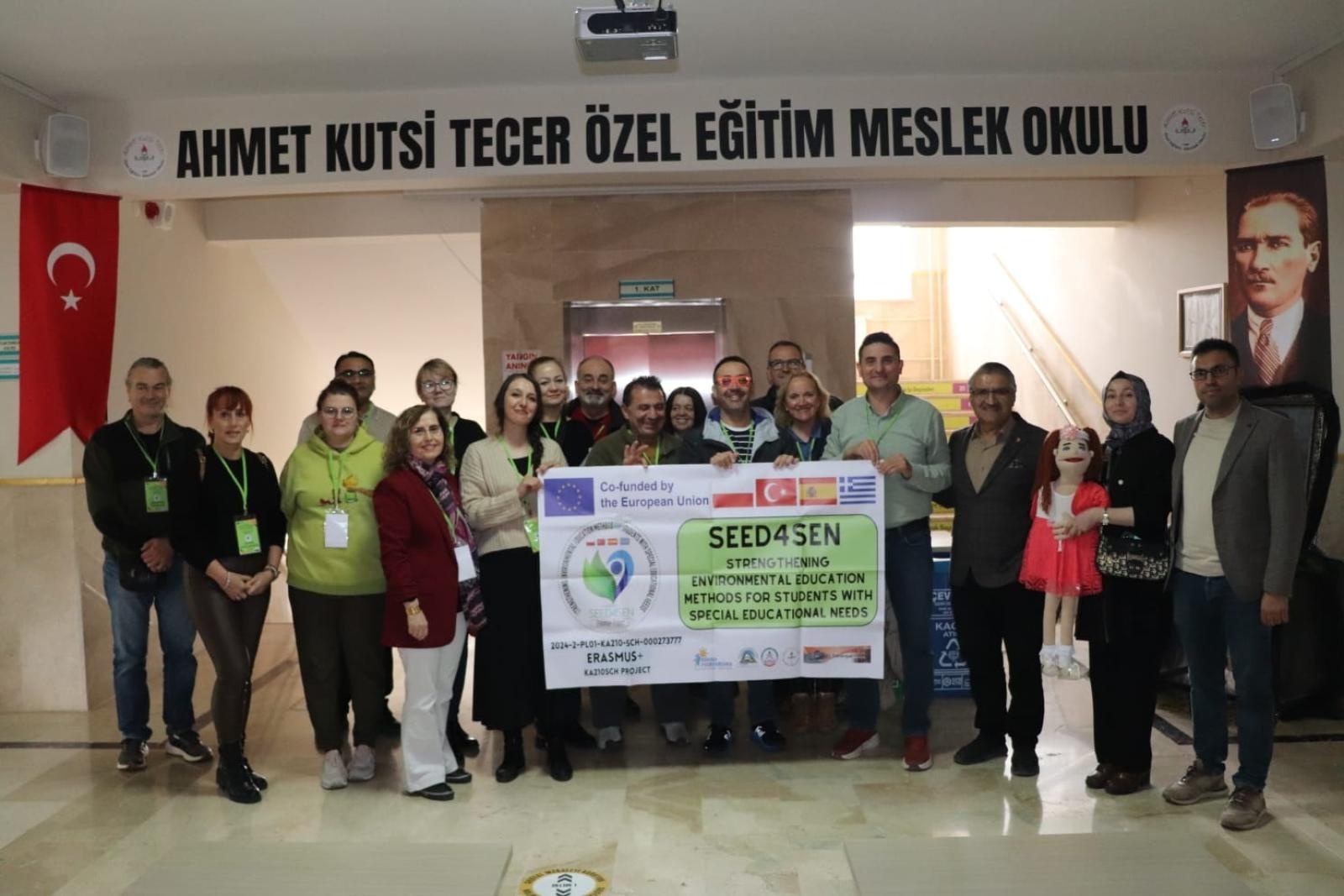 Zdjęcie w galerii na portalu naszraciborz.pl: Spotkanie Erasmus+ w Sivas: Nowoczesne narzędzia cyfrowe w edukacji ekologicznej wiadomości z regionu