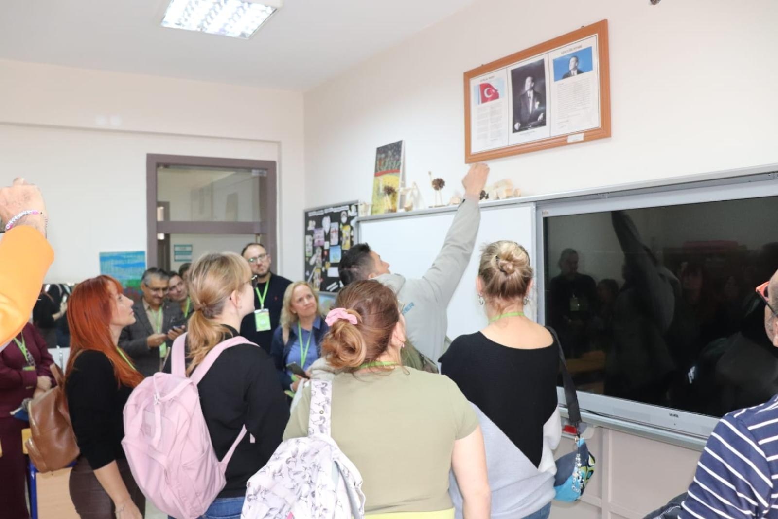 Zdjęcie w galerii na portalu naszraciborz.pl: Spotkanie Erasmus+ w Sivas: Nowoczesne narzędzia cyfrowe w edukacji ekologicznej wiadomości z regionu