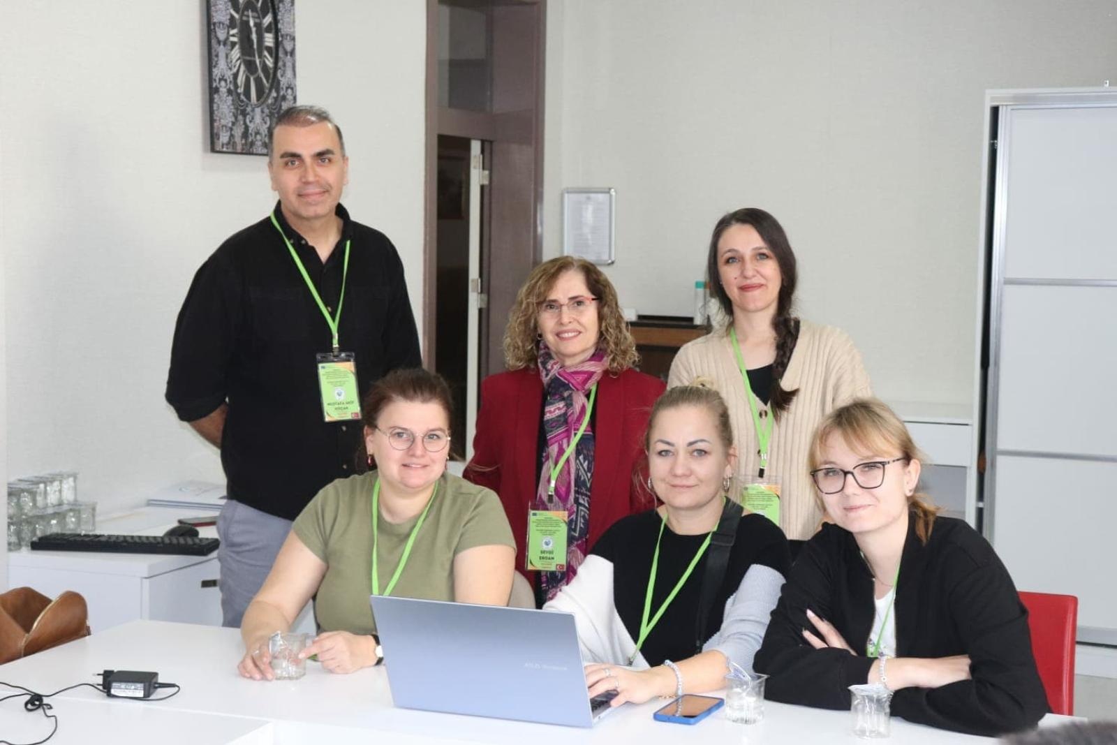 Zdjęcie w galerii na portalu naszraciborz.pl: Spotkanie Erasmus+ w Sivas: Nowoczesne narzędzia cyfrowe w edukacji ekologicznej wiadomości z regionu