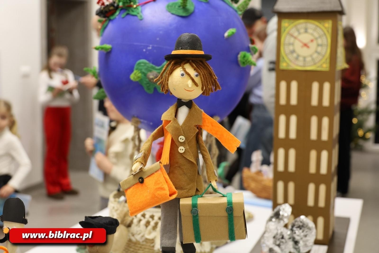 Zdjęcie w galerii na portalu naszraciborz.pl: Ogólnopolski konkurs plastyczny Podróże z Juliuszem Verne'em rozstrzygnięty wiadomości z regionu