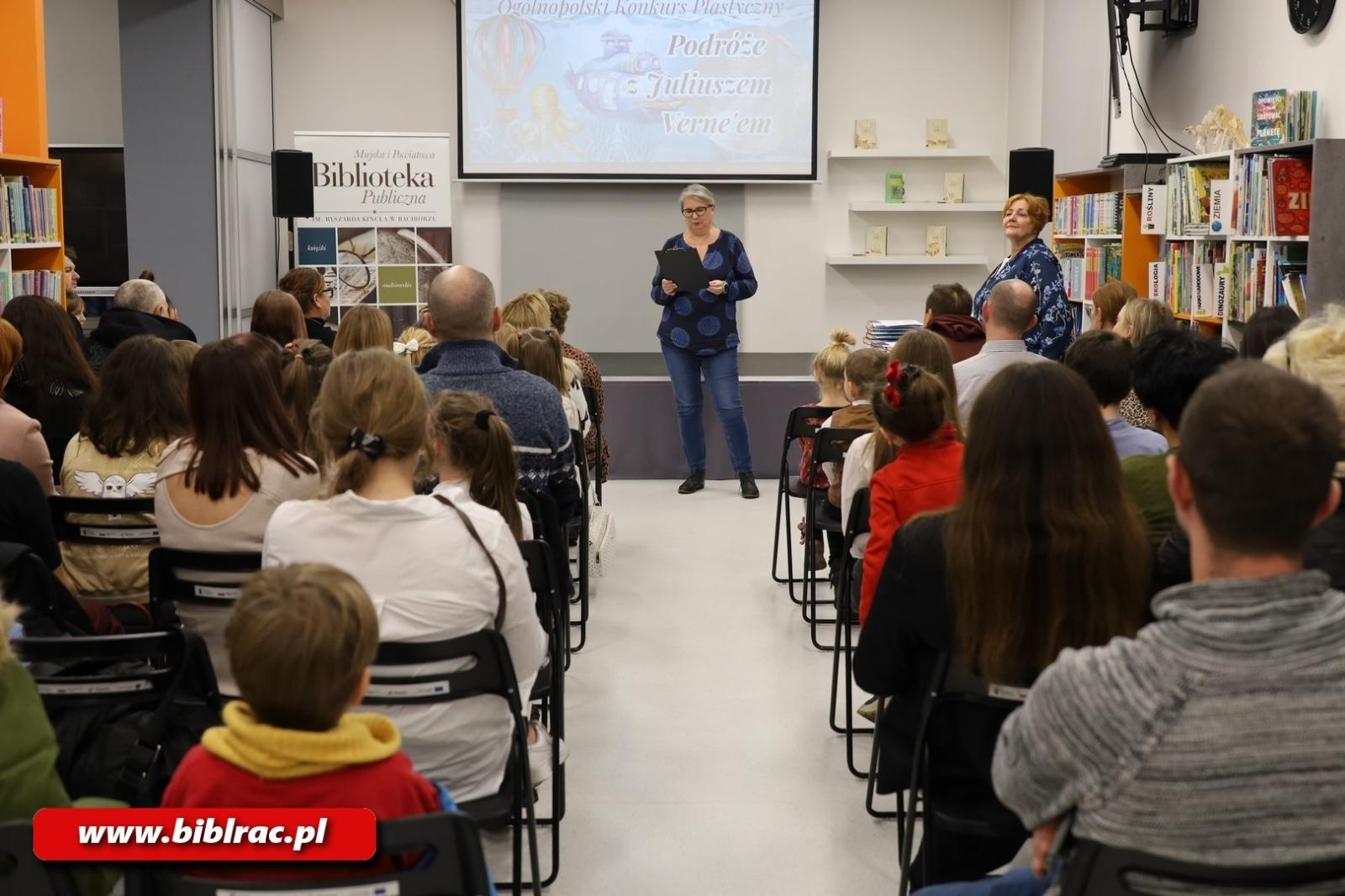 Zdjęcie w galerii na portalu naszraciborz.pl: Ogólnopolski konkurs plastyczny Podróże z Juliuszem Verne'em rozstrzygnięty wiadomości z regionu